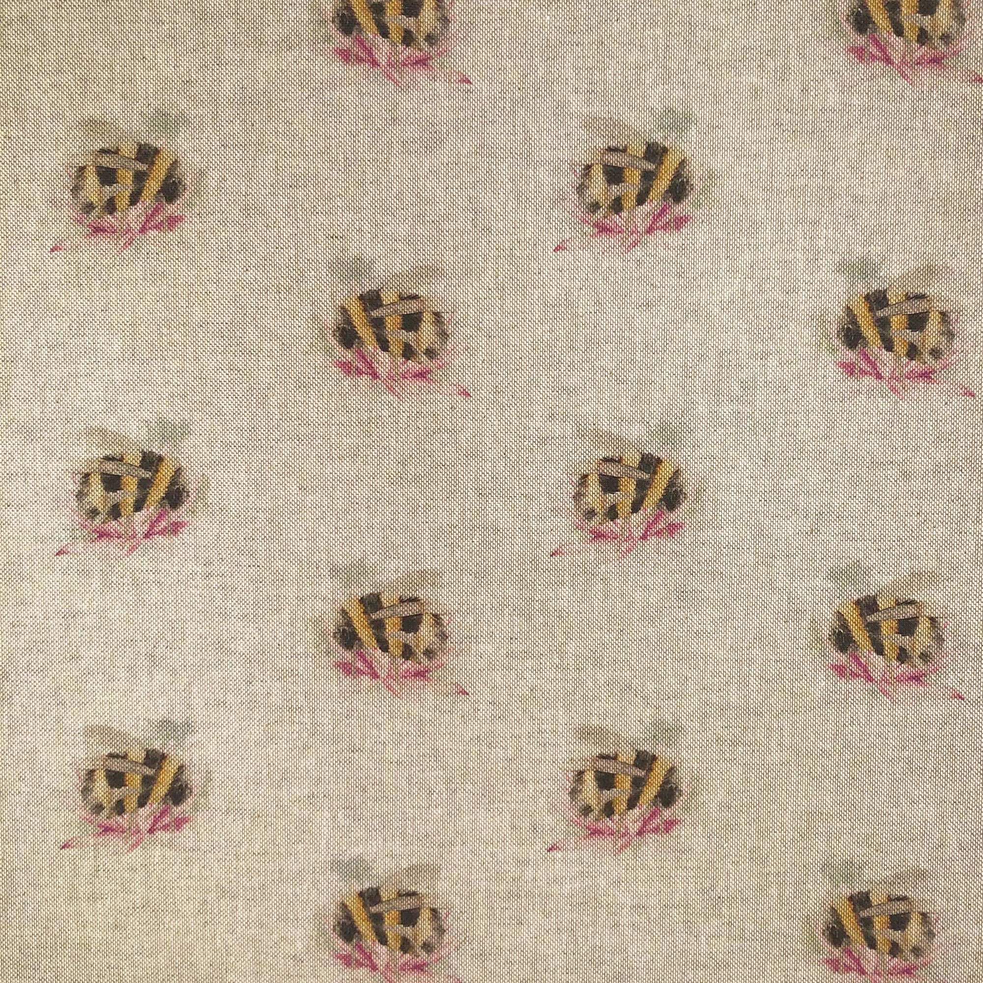 Luxury Cotton Rich Digital Printed Linen Fabric Wild Life Pets Sold by The Metre - ONE METRE 100 x 140cm