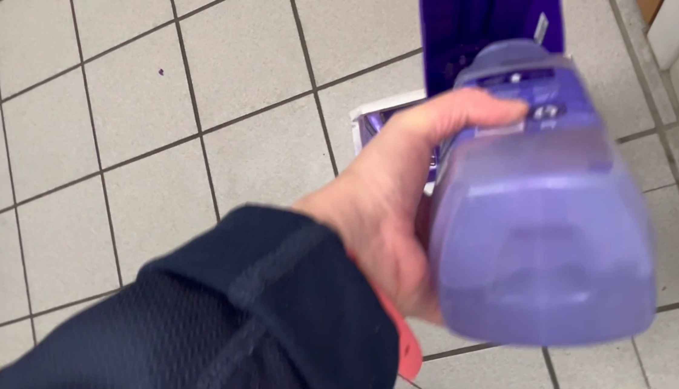 Watch Honest Review of Swiffer Wet Jet - Solution on Amazon Live