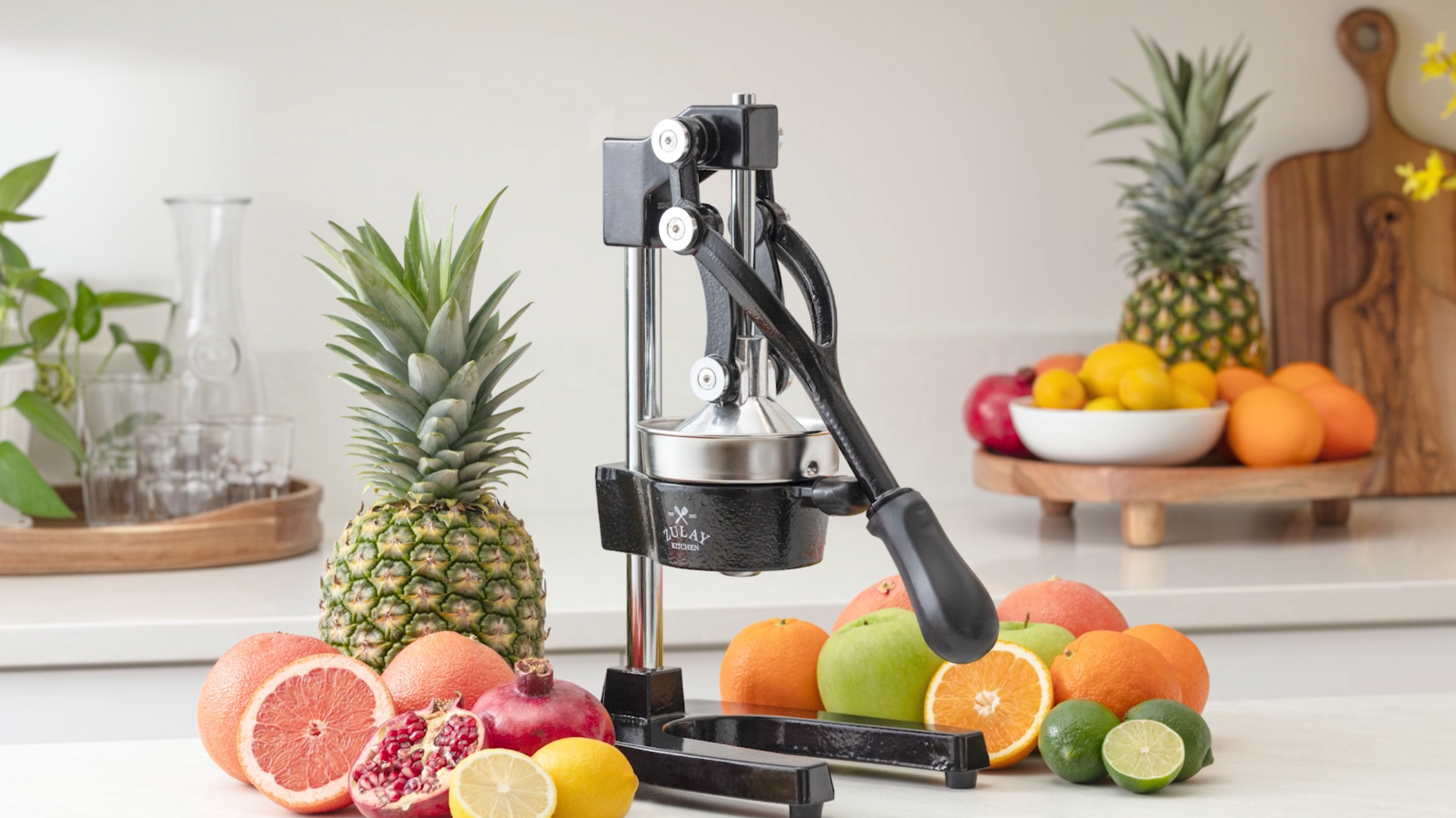 Amazon.com: Zulay Kitchen Cast Iron Juicer - Easy-to-Clean Heavy