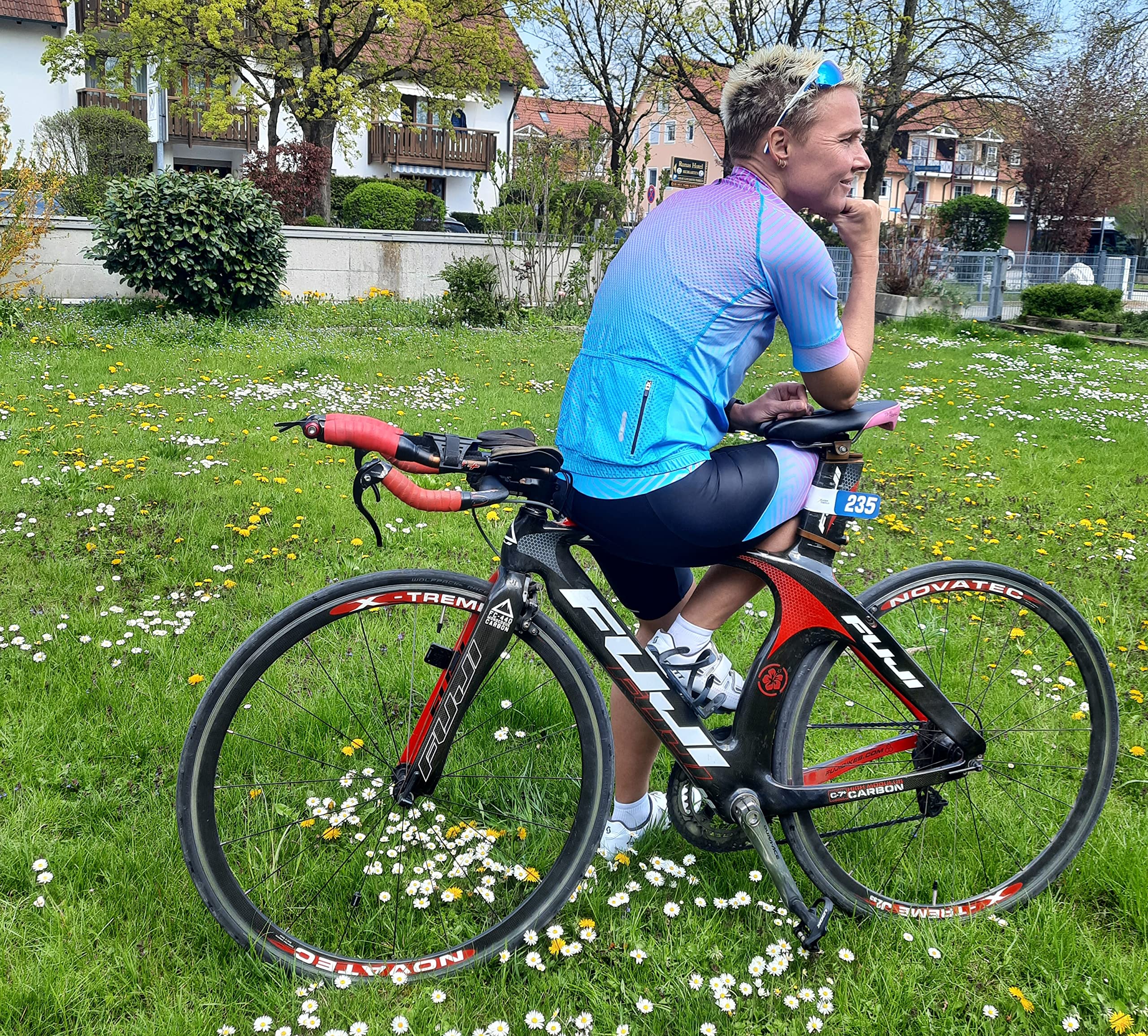 Flavia - Pantaloncini da ciclismo da donna con imbottitura per seduta