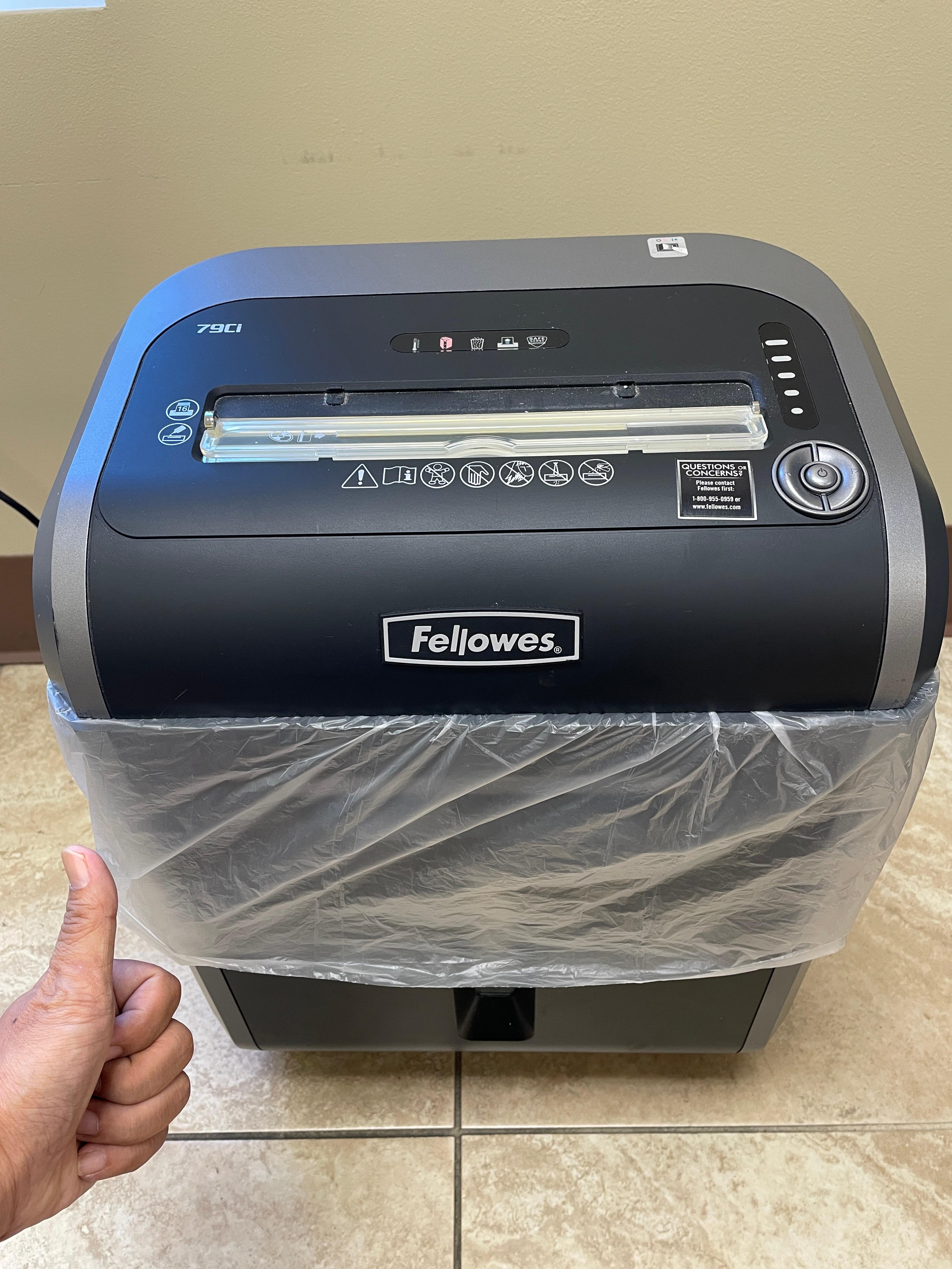 Watch Demo Review of Fellowes Powershred 79Ci #shredder #ad on