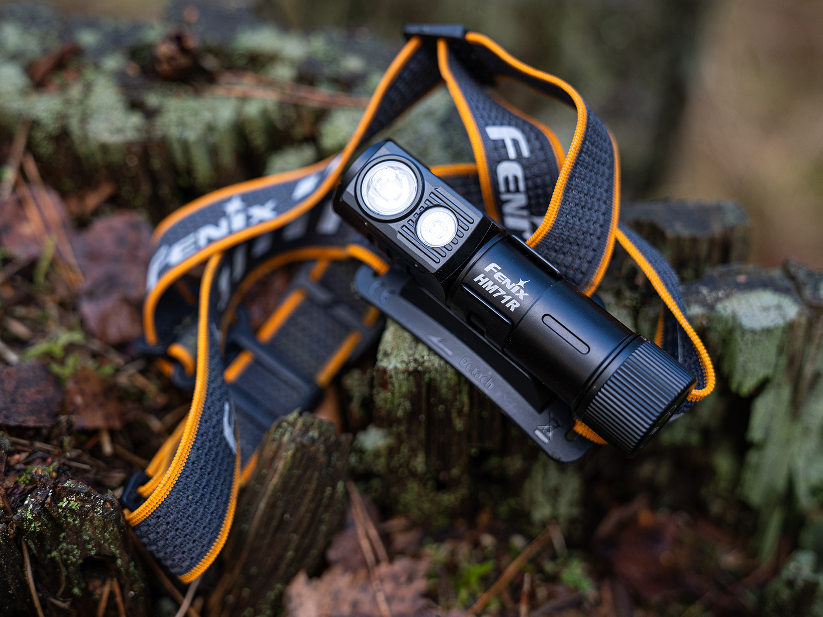 Amazon.co.jp: Fenix HM71R ヘッドライト 2700ルーメン400h续航時間 高