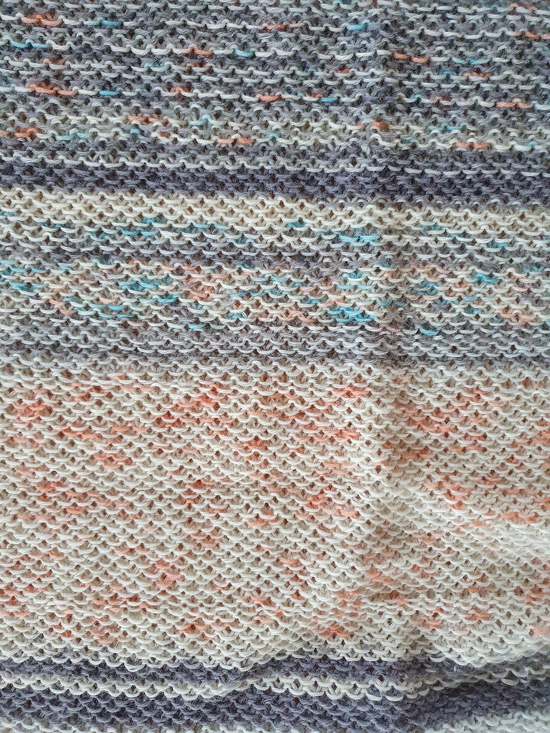 Wollschal ca. 130 x 57 cm Schal handgestrickt Dreieckstuch Dreieck Halstuch Schultertuch