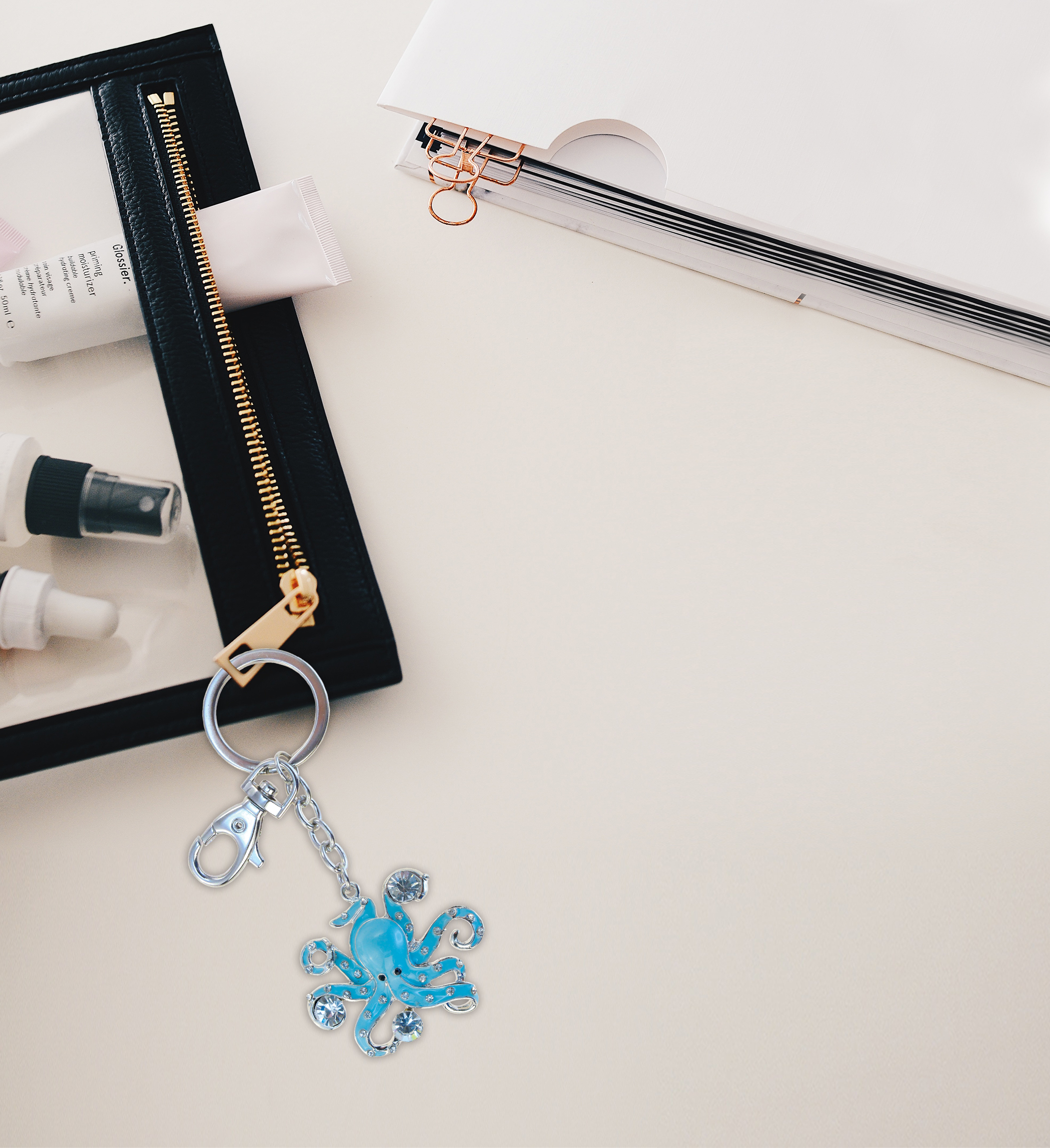 Amazon.com: Aqua79 Blue Octopus Keychain - Silver 3D Sparkling