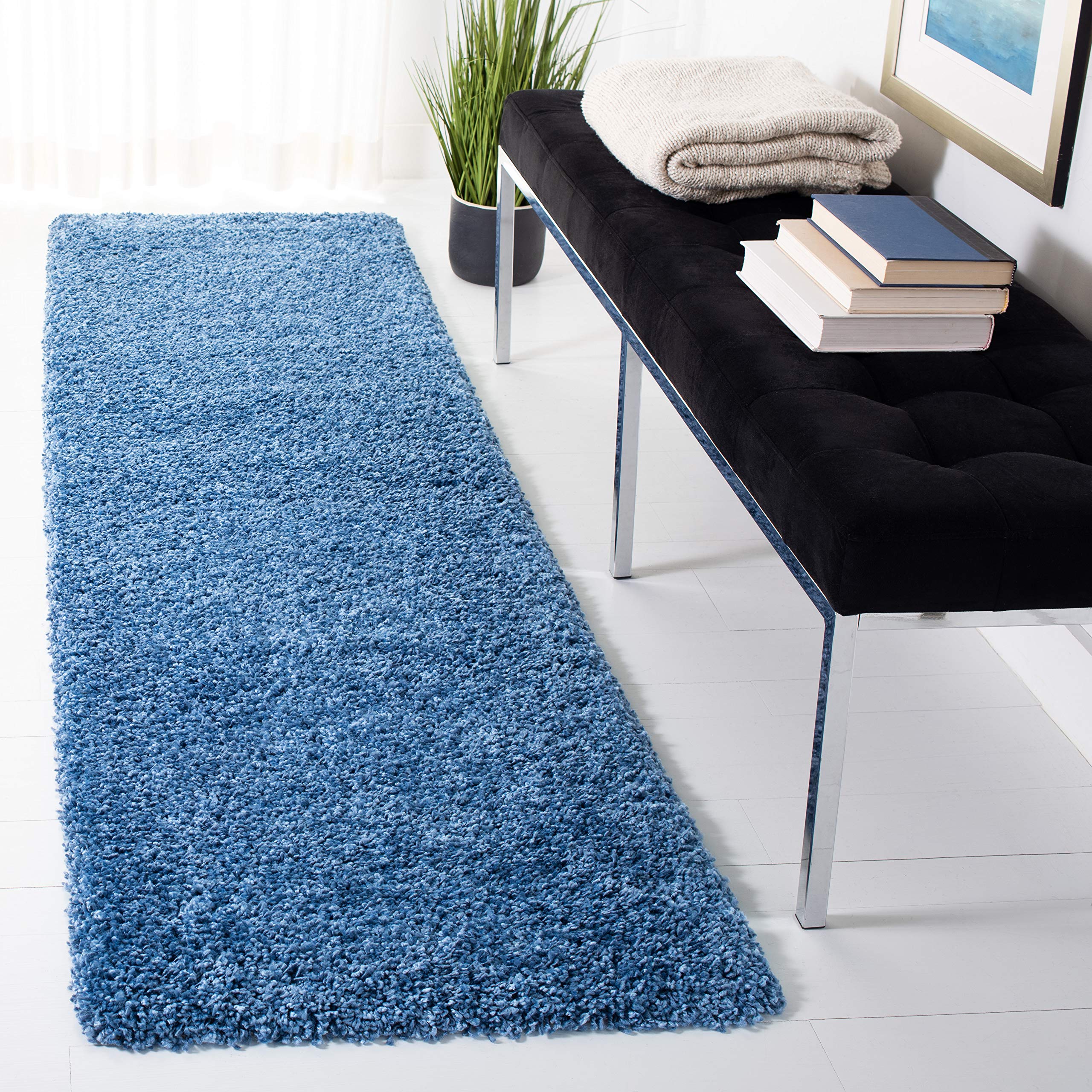 SAFAVIEH Evolution Shag Collection Runner Rug - 2'2" x 8', Blue, Solid Design, Non-Shedding & Easy Care, 1.8-inch Thick Ideal for High Traffic Areas