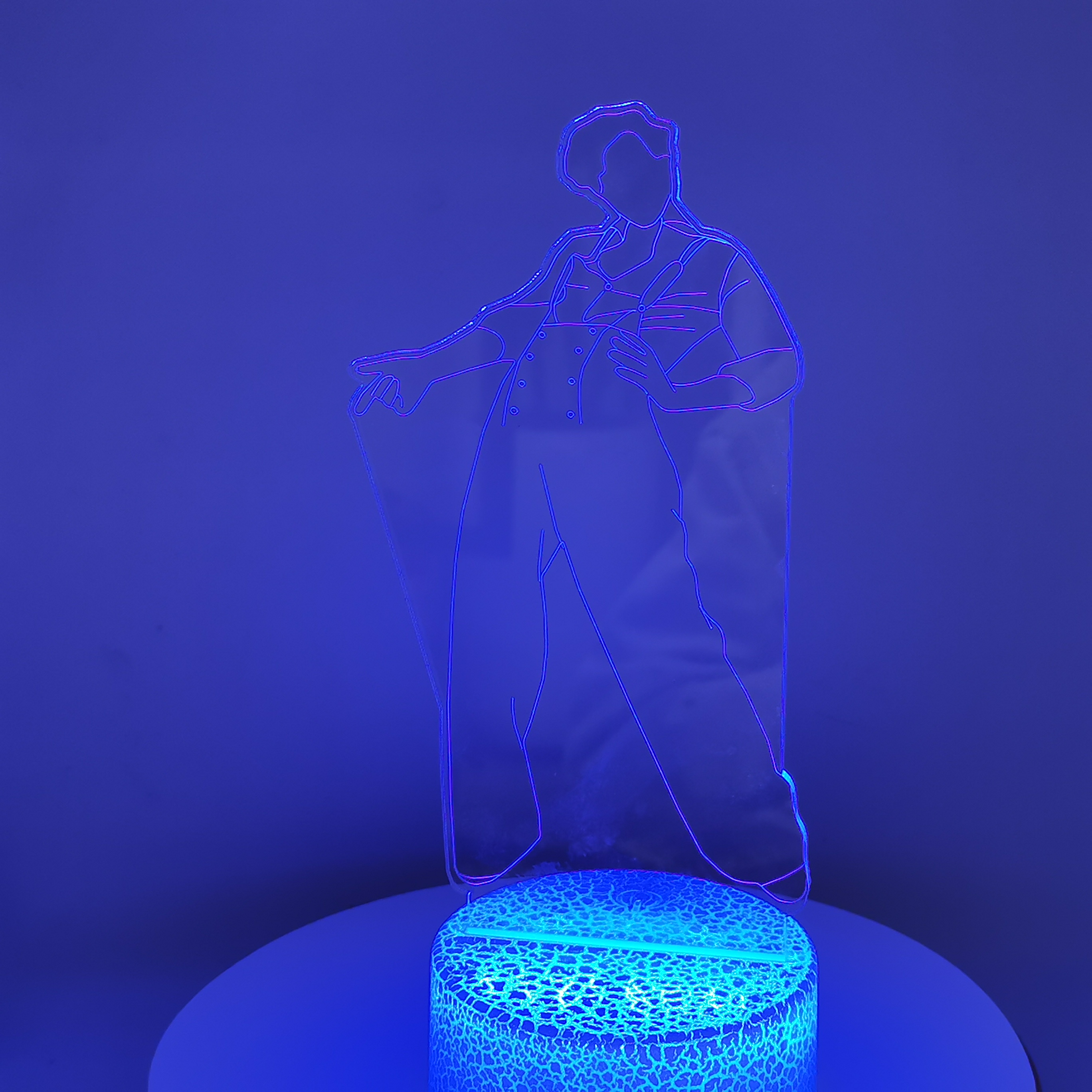 Lámpara de mesa 3D LED con control táctil y remoto miniatura 7