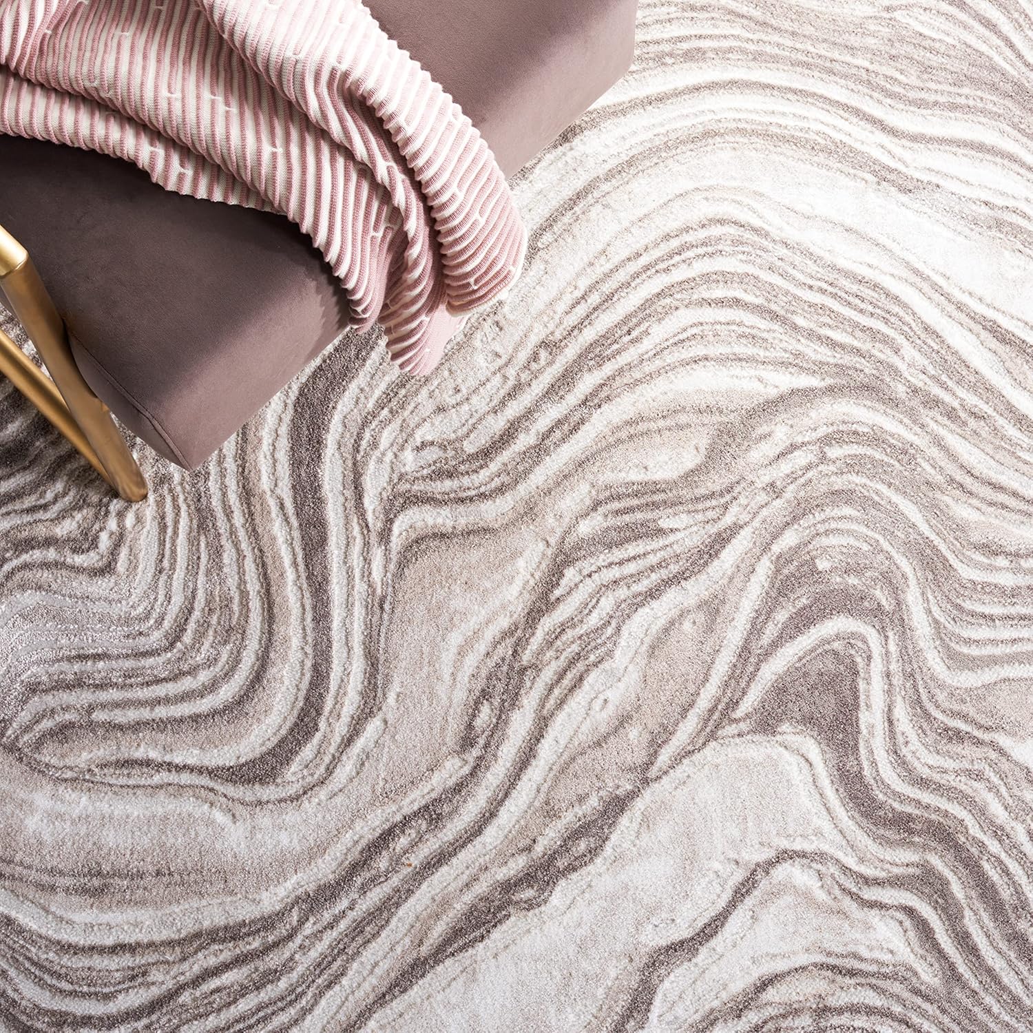 SAFAVIEH Area Rug 8x10 - Meadow Collection - Large - Beige, Modern Abstract Design, Non-Shedding & Easy Cleaning, Ideal for Living Room, Bedroom, Office, Dining Space (MDW564G)
