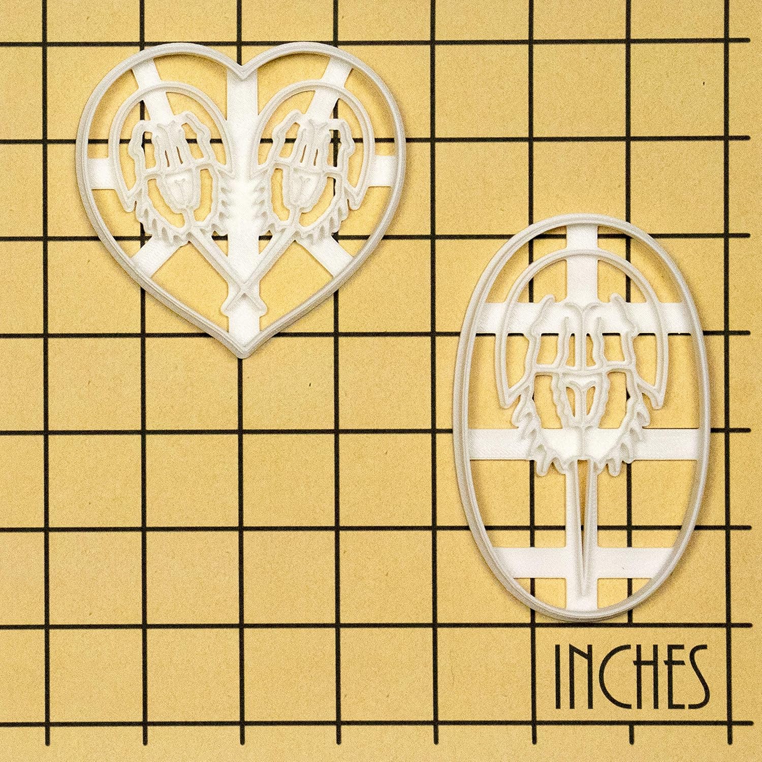 Set of 2 Horseshoe Crab cookie cutters (Designs: Profile and Love), 2 pieces - Bakerlogy