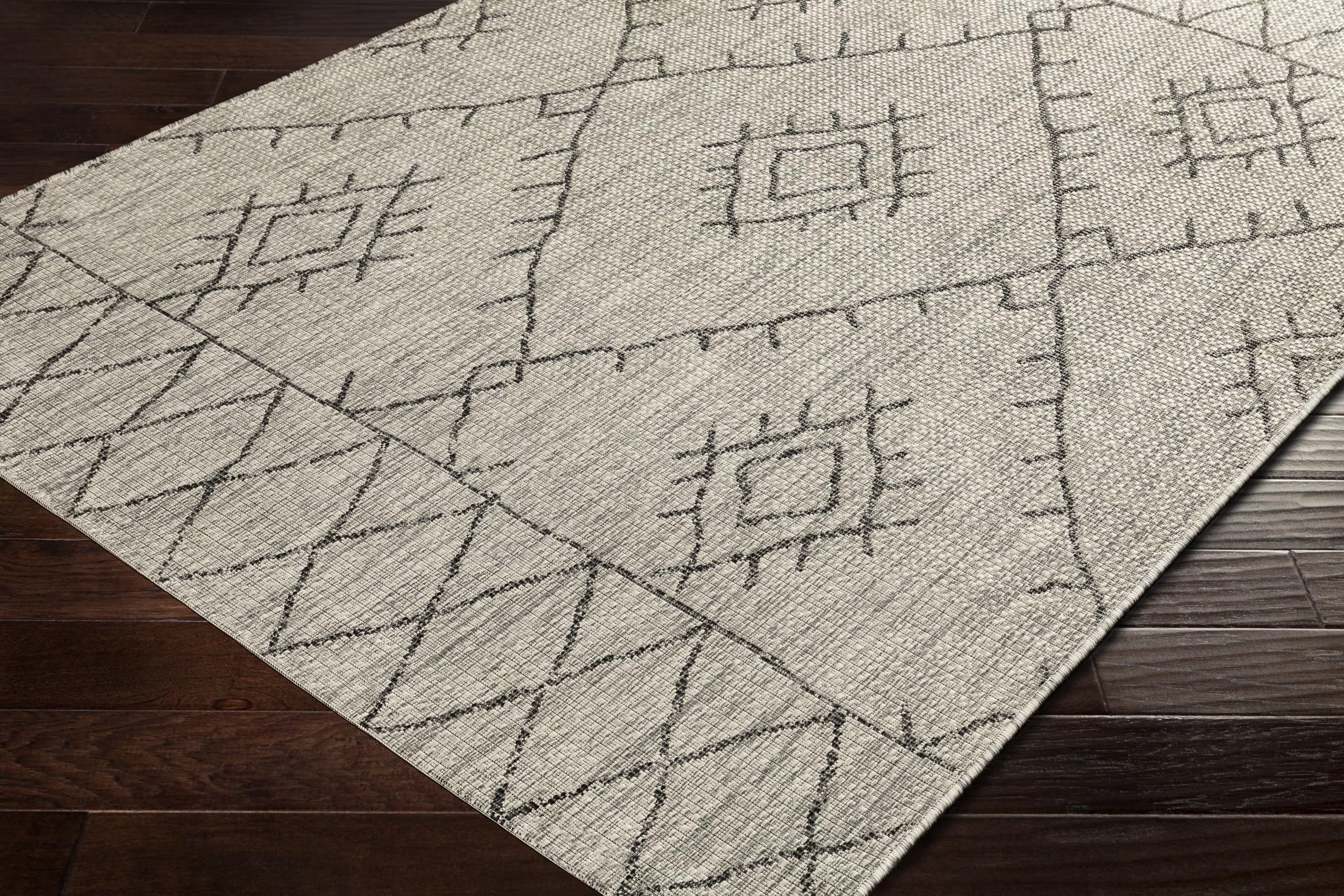 Mark&Day Outdoor Rugs, 3x10 Wijgeest Global Indoor/Outdoor Black Runner Area Rug, Non Shedding Black Beige Carpet for Patio, Porch, Deck, Poolside, Bedroom or Living Room (2'7