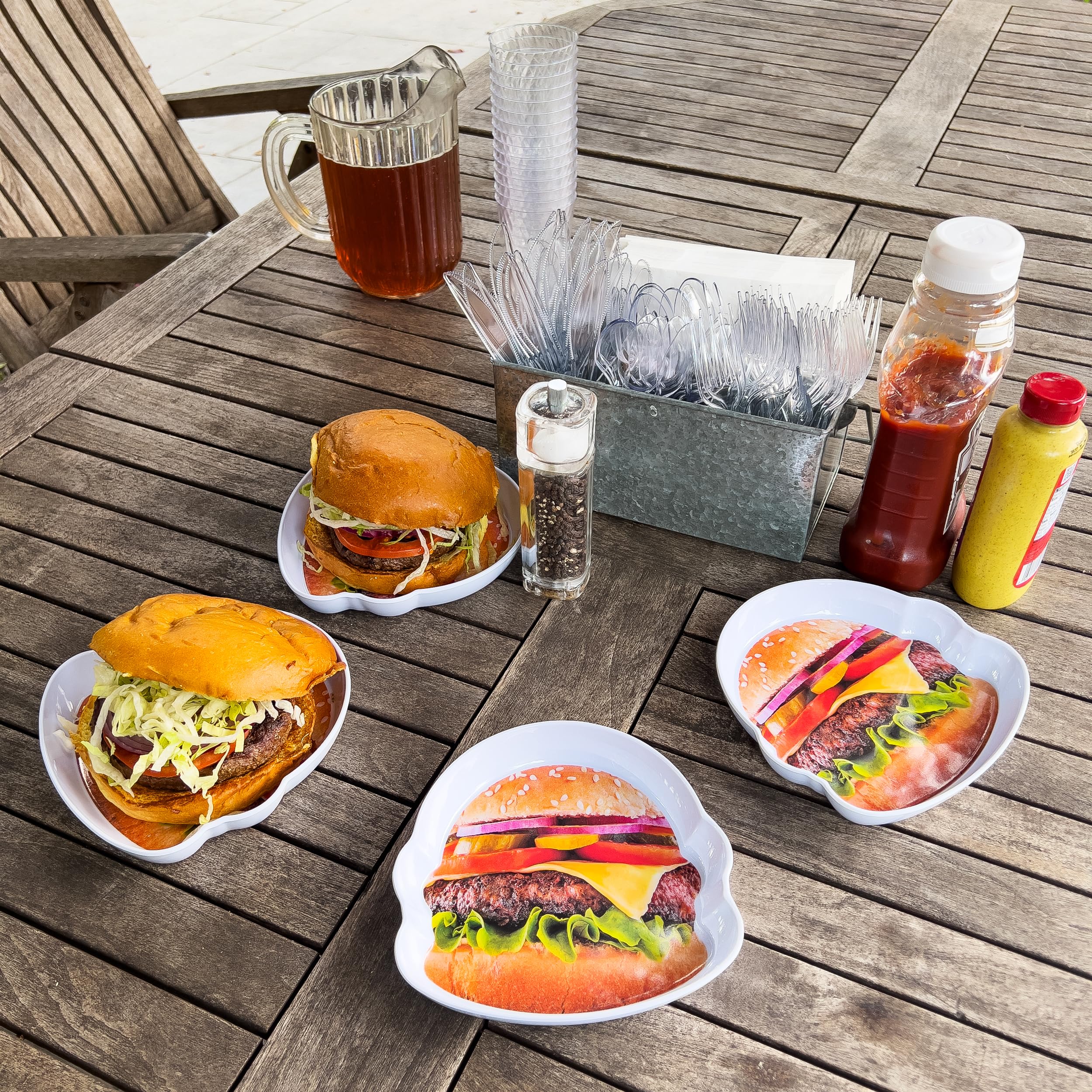 Mind Reader Burger Serving Plate Set, Hosting Essentials, Outdoor Kitchen Accessory, Melamine, 7