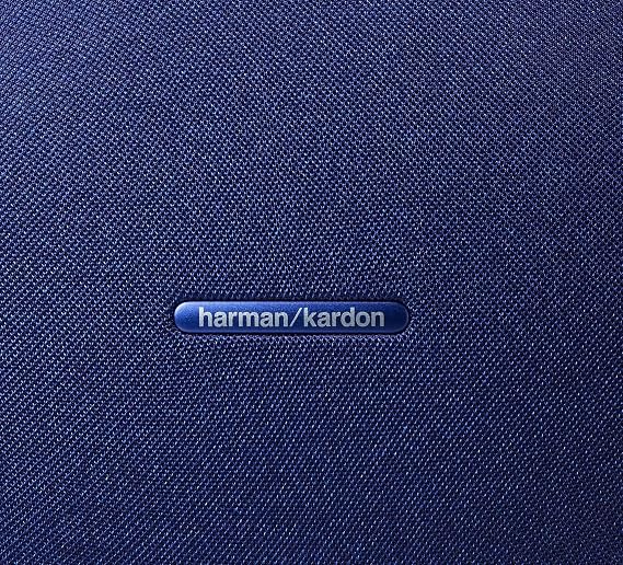 HARMAN KARDON Onyx Studio 8 Portable Bluetooth Speaker