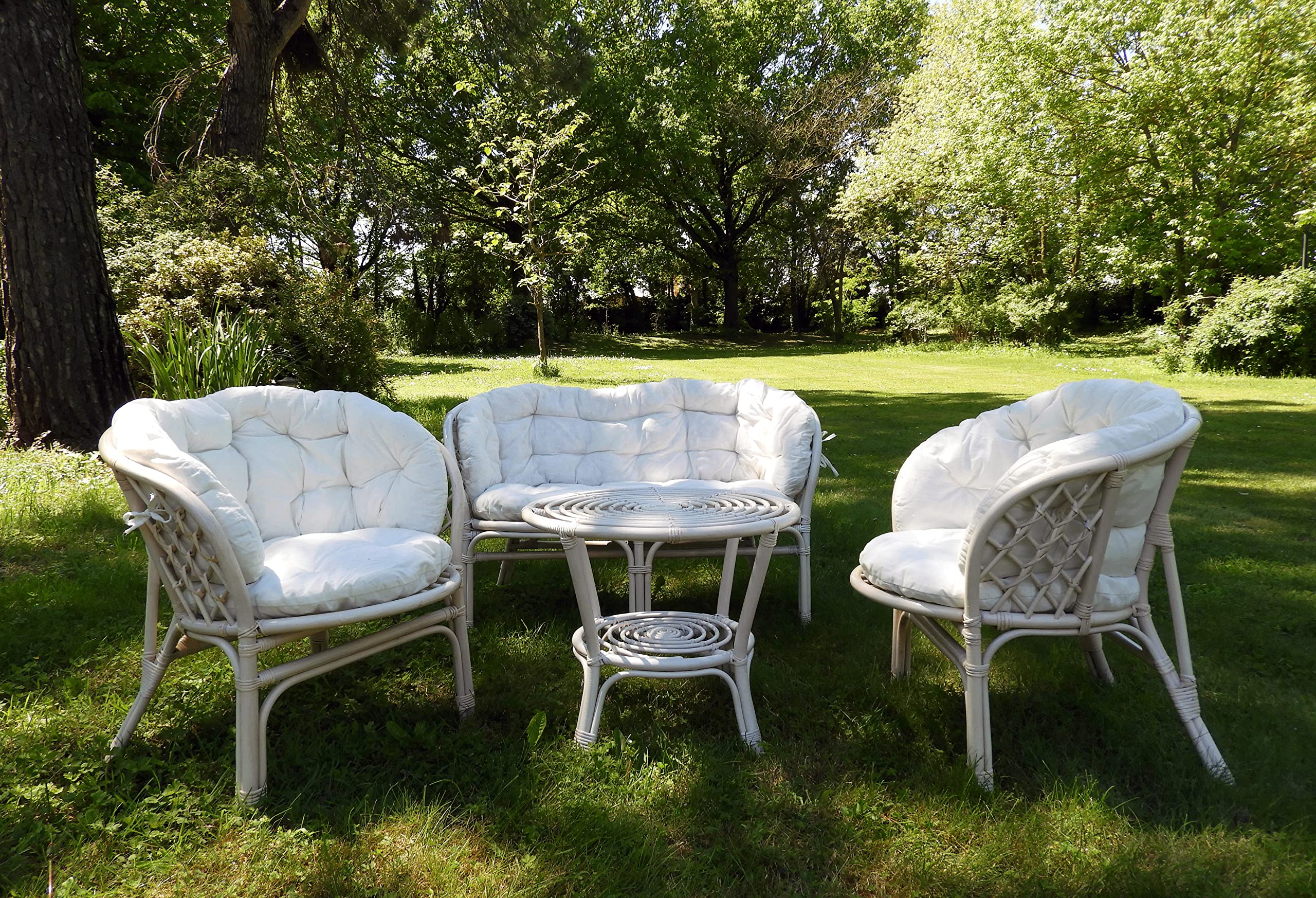 Salotto Vimini Rattan Bianco 2 POLTRONE 1 Divano 1 Tavolo CASA E Giardino Completo di Cuscini con Laccetti Non in Kit di Montaggio spedito su bancale