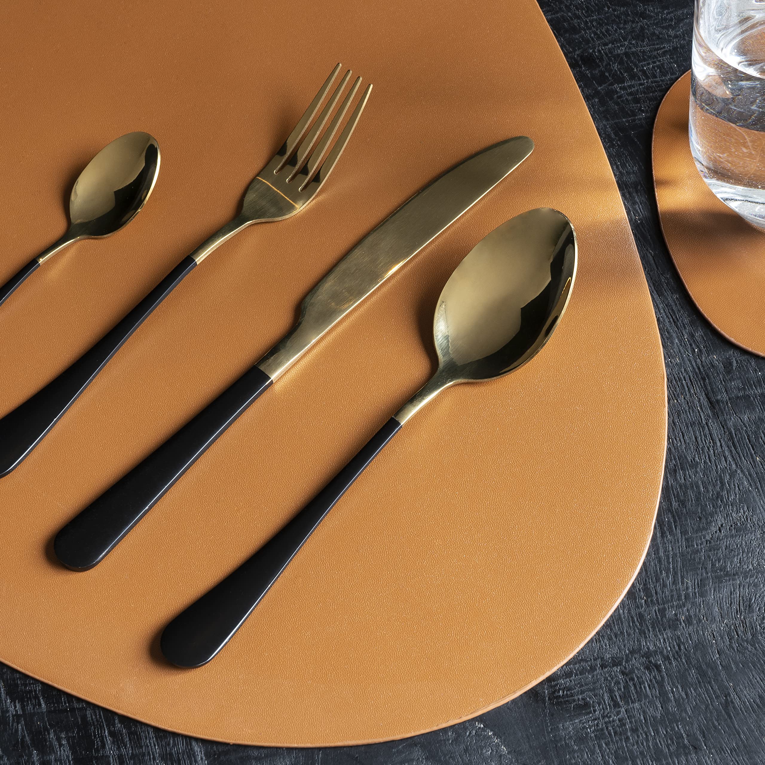 Krumble Besteck-Set 24 Teile - 6 Personen - Besteck-Set besteht aus einem Messer, Gabel, Löffel und Dessertlöffel - Tafelmesser - Tafellöffel - Edelstahl - Gold und schwarz