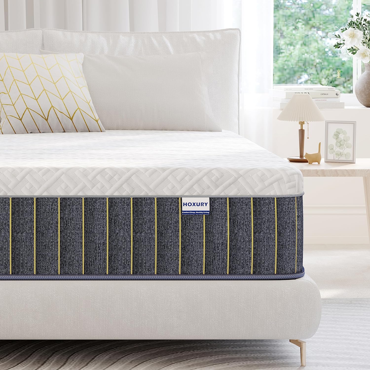 Queen Mattress, HOXURY 12 Inch Memory Foam Mattress with Innerspring