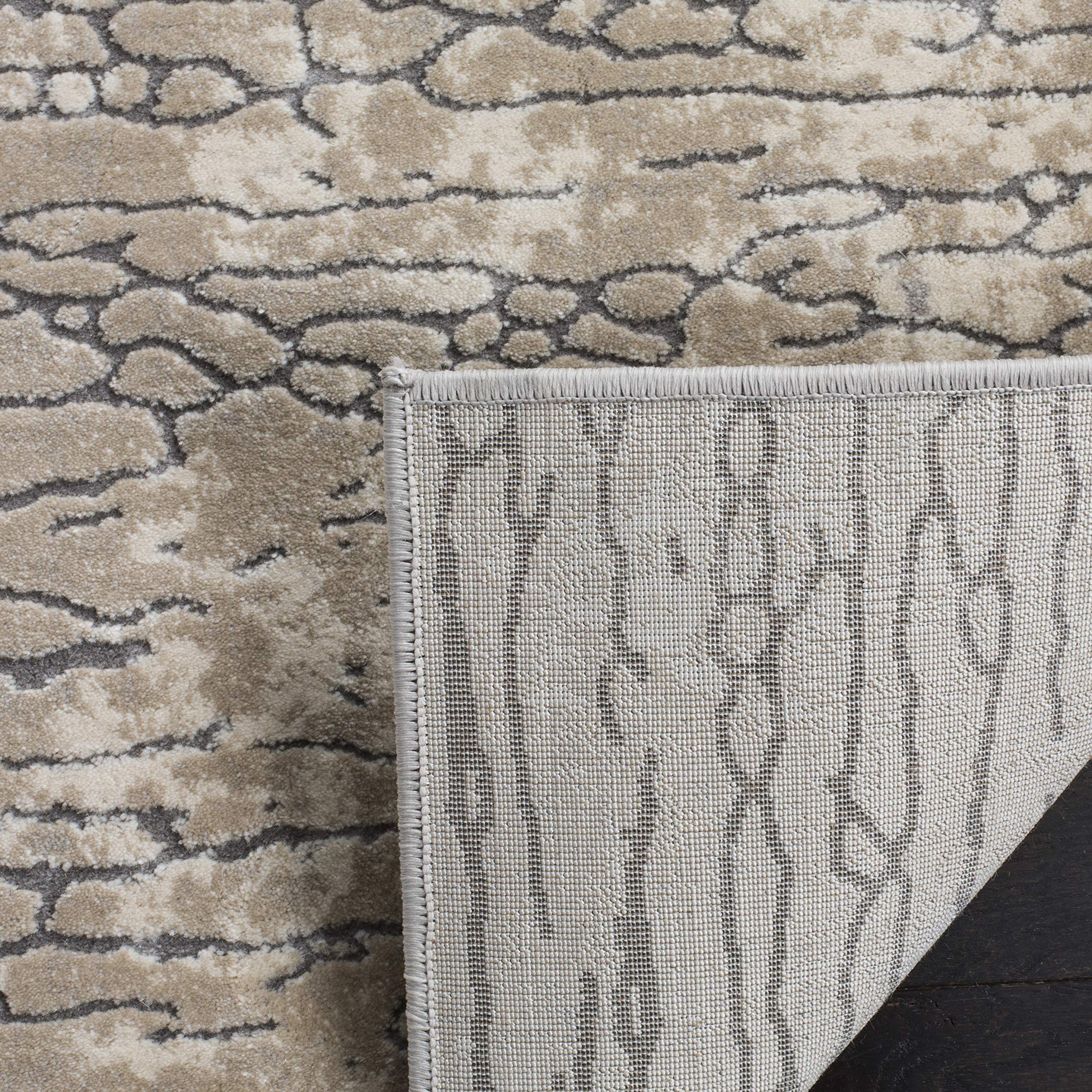 SAFAVIEH Meadow Collection Area Rug - 6'7 Square, Light Grey & Blue, Modern Abstract Design, Non-Shedding & Easy Care, Ideal for High Traffic Areas in Living Room, Bedroom (MDW573F