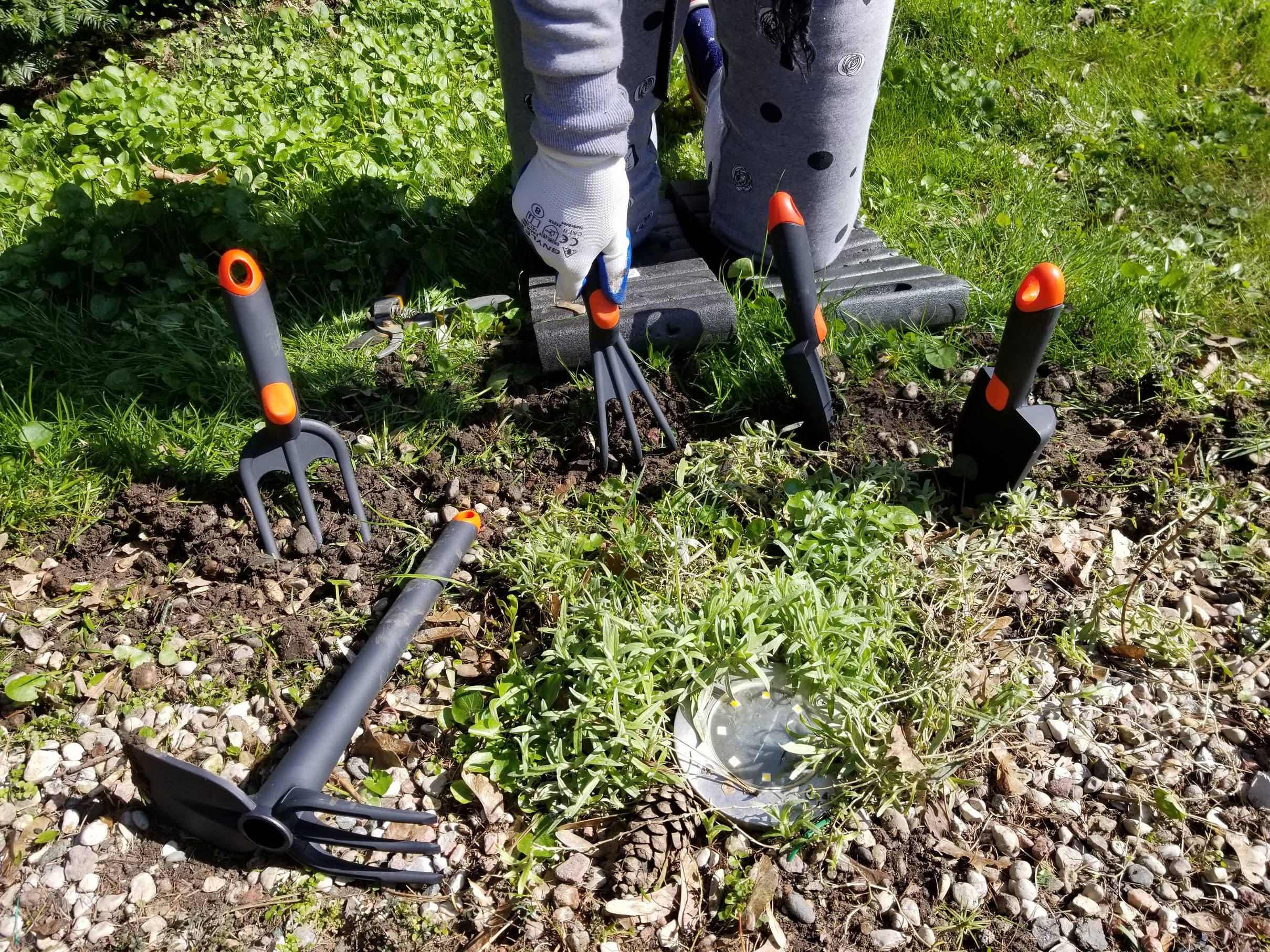 MIVOS Juego de Herramientas de Jardinería de 5 Piezas para Cuidado del Jardín - Garra - Azada Doble - Palita Pequeña - Mini Horquilla - Herramientas de Mano de Plástico Reforzado con Fibra de Vidrio