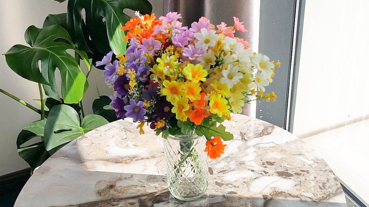 Fiori Artificiali Margherite Di Campo In Seta, Resistenti UV, 6 Steli Da 39 Cm, Colorati, Per Decorazione - 4