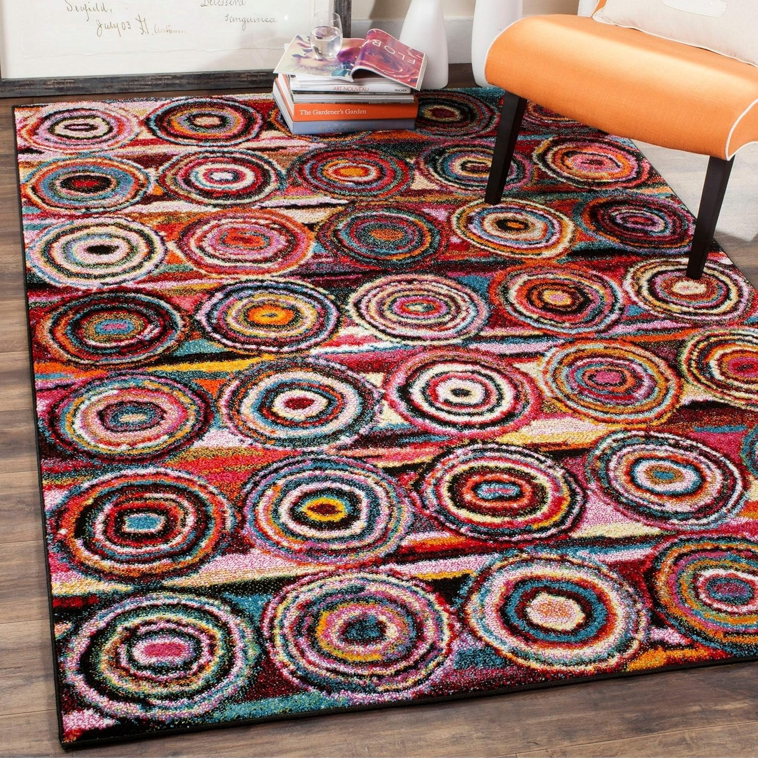 SAFAVIEH Aruba Collection Runner Rug - 2'3" x 8', Multi, Boho Abstract Circles Design, Non-Shedding & Easy Care, Ideal for High Traffic Areas in Living Room, Bedroom (ARB504M)