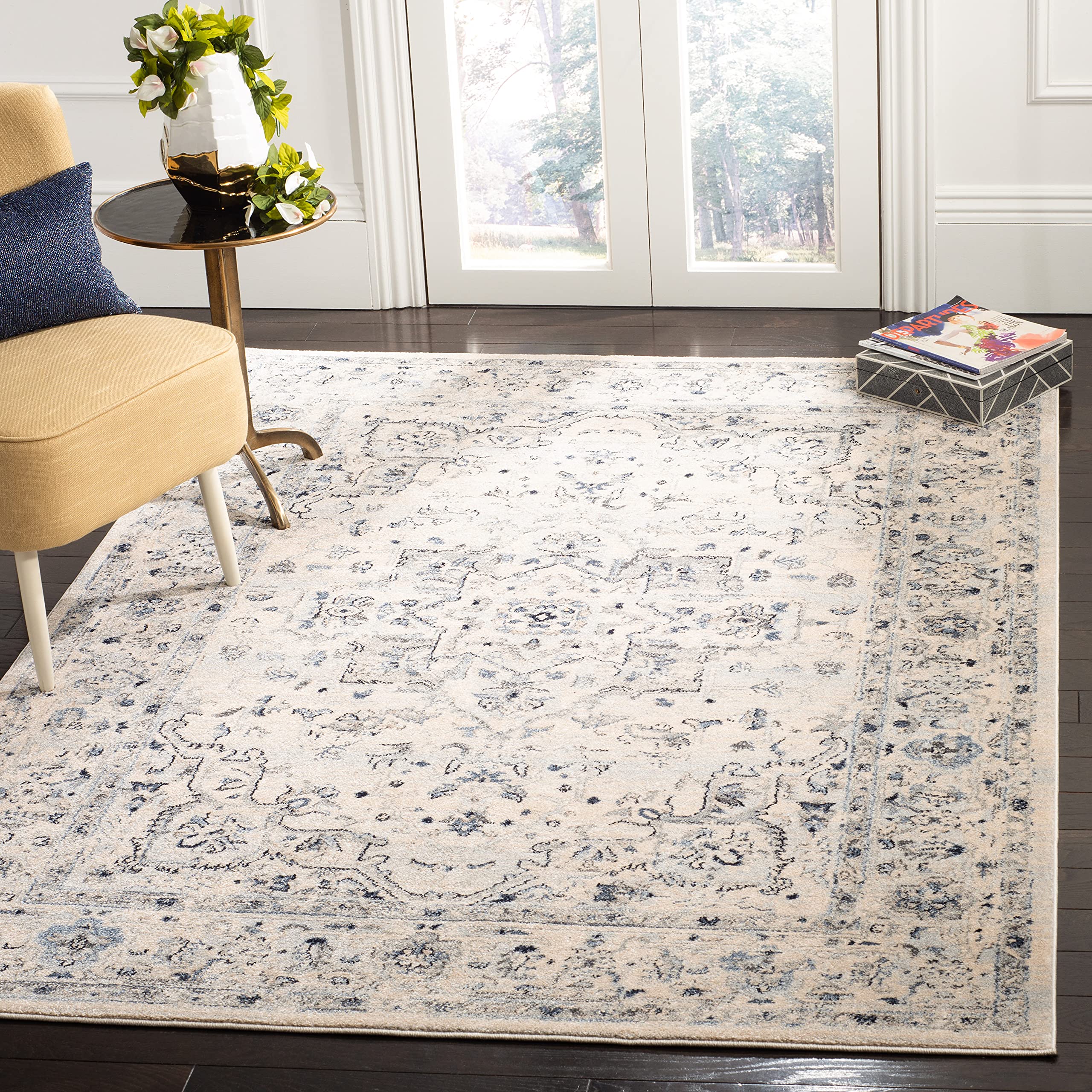SAFAVIEH Charleston Collection Area Rug - 9' x 12', Ivory & Light Blue, Oriental Distressed Design, Non-Shedding & Easy Care, Ideal for High Traffic