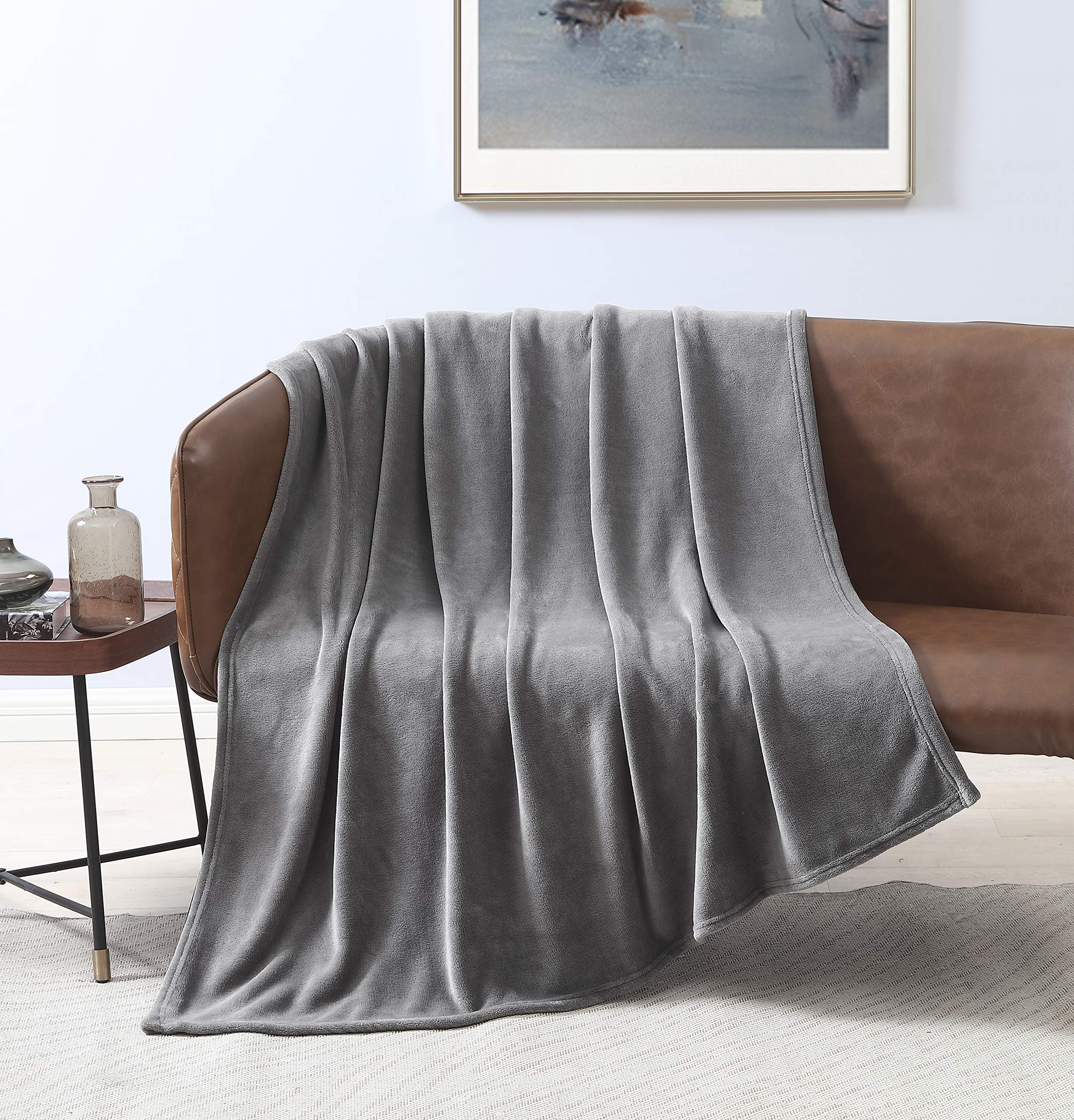 Love's cabin Flannel Fleece Blanket Throw Size Grey Throw Blanket for Couch, Extra Soft Double Side Fuzzy & Plush Fall Blanket, Fluffy Cozy Blanket for Adults Kids or Pet (Lightweight,Non Shedding)