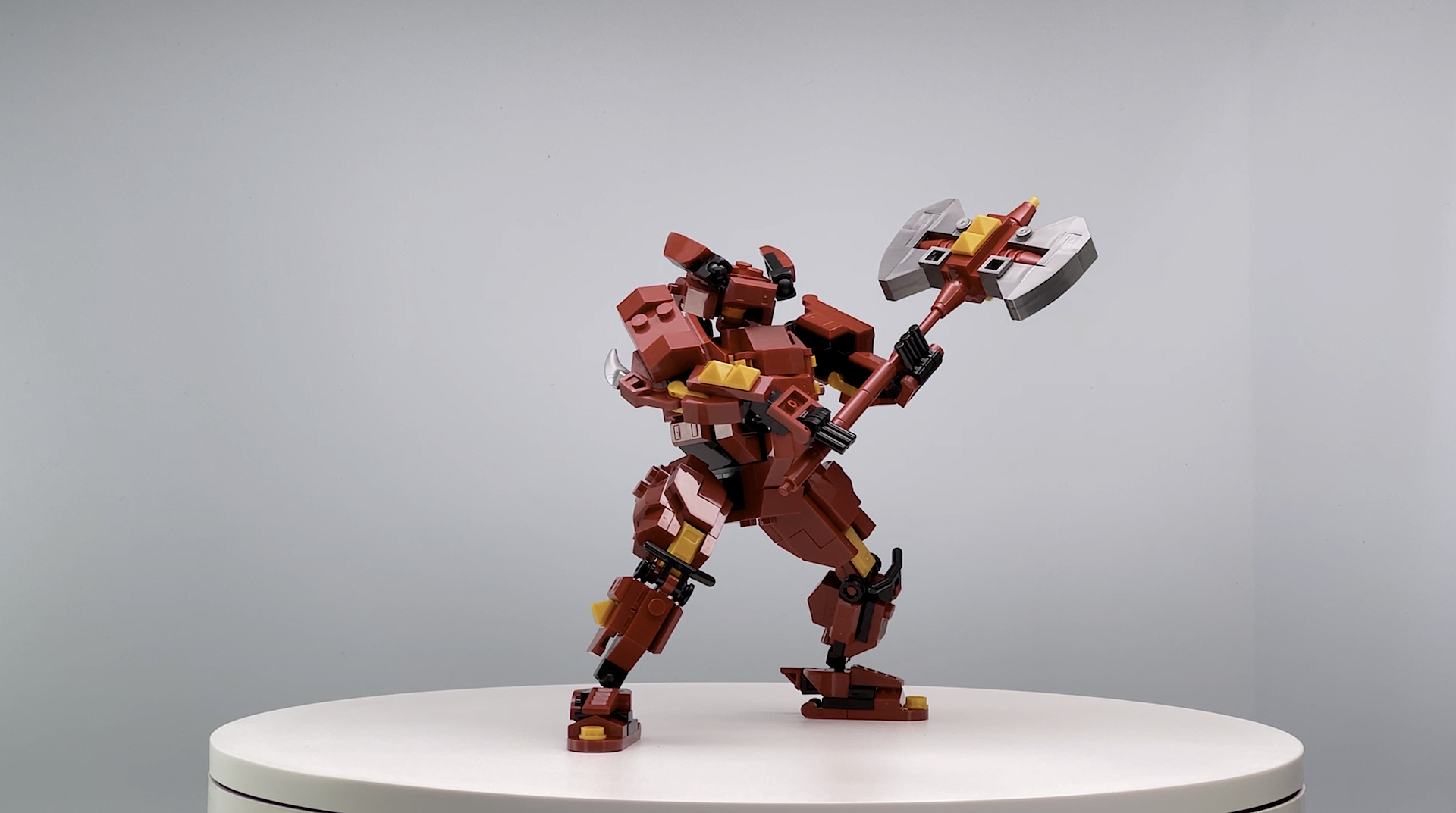 Amazon.com: MyBuild Sci-Fi Rita 5028 – Red Armor Mech with Battle