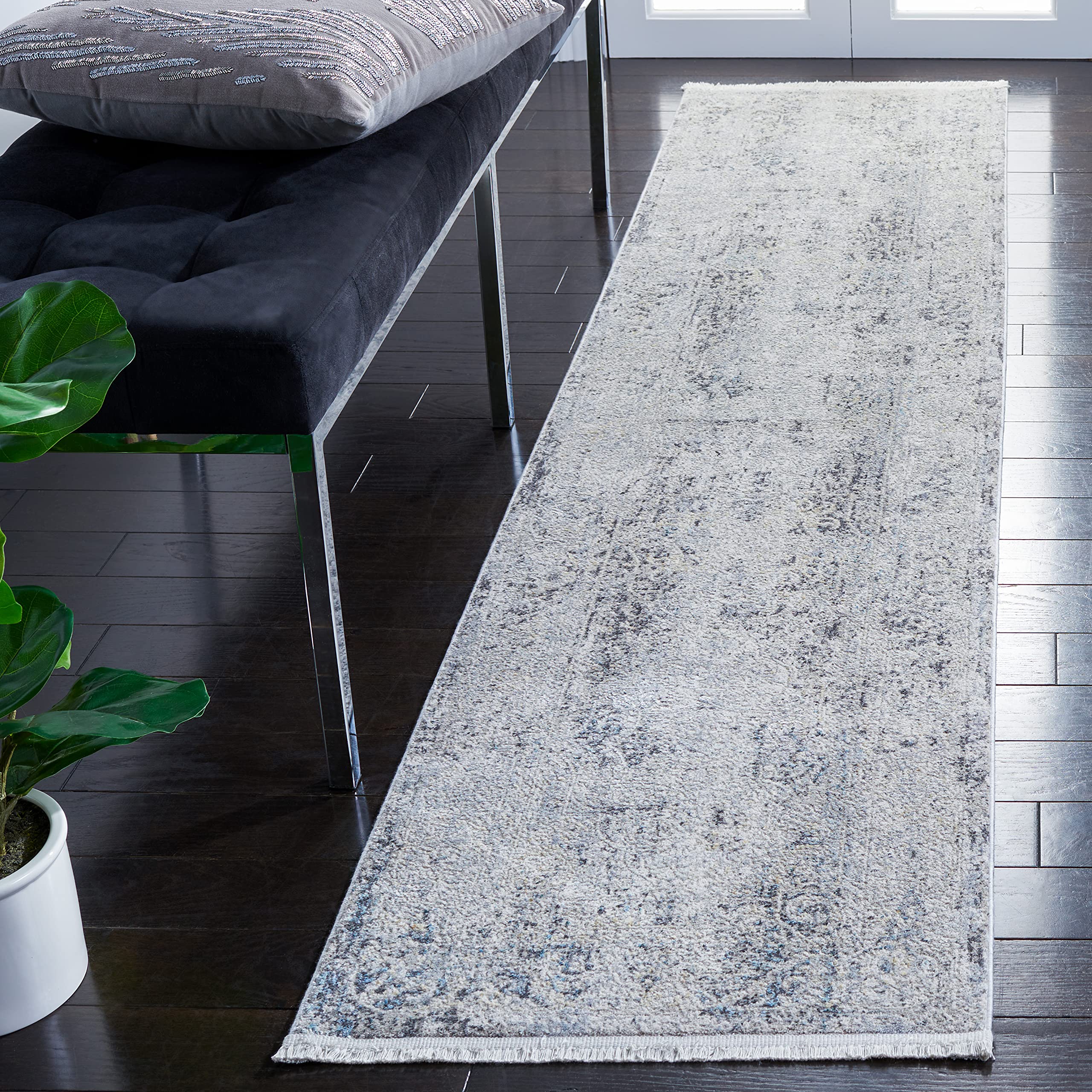 SAFAVIEH Dream Collection 2' x 8' Grey/Ivory DRM407F Vintage Oriental Distressed Premium Viscose Runner Rug