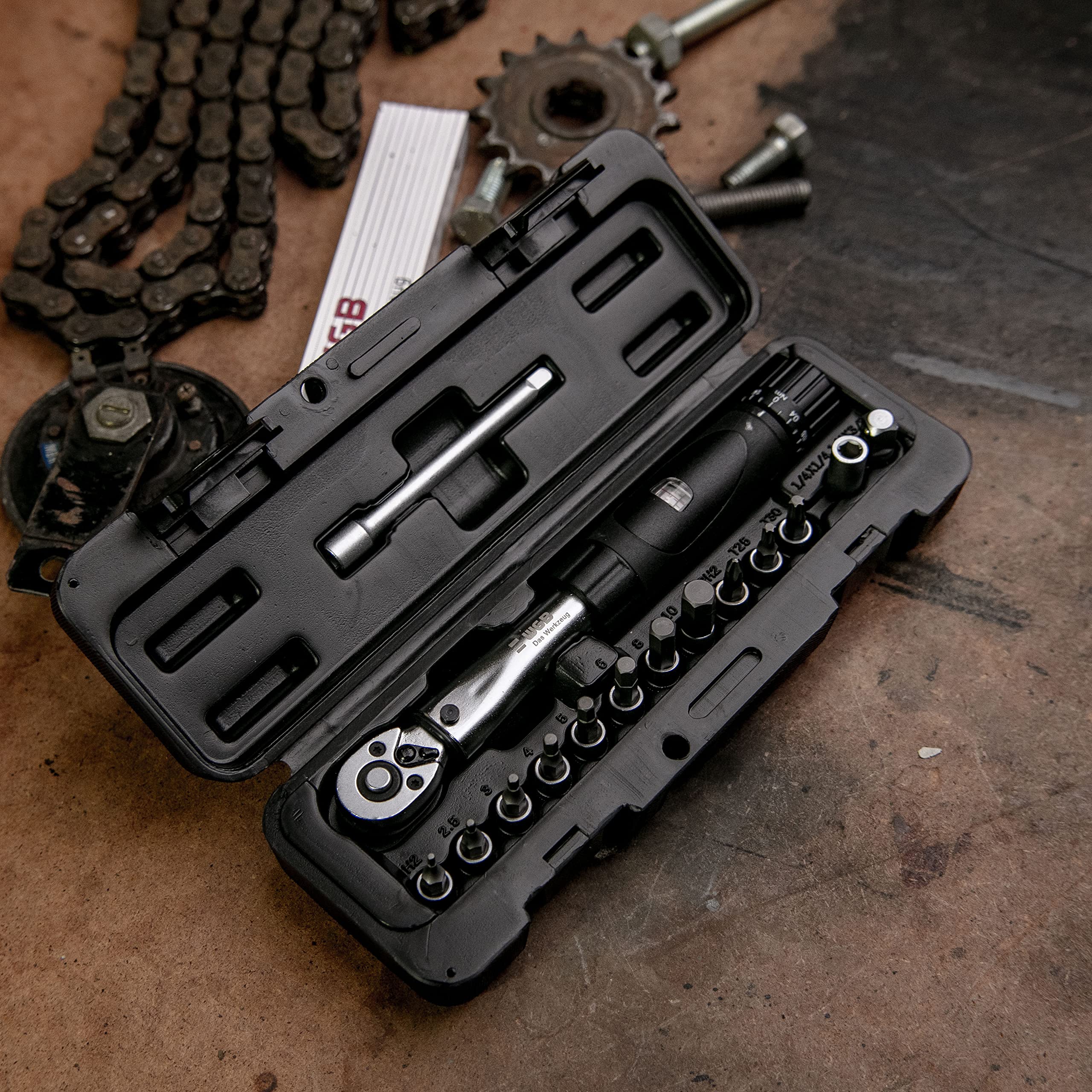 Drehmomentschlüssel klein 1/4" Zoll für Auto, Motorrad & Fahrrad | Kleiner Ratschenkasten mit Bit Set 2-24 Nm 15 teilig | Profi Steckschlüssel Werkzeug Set mit Nüssen | WGB