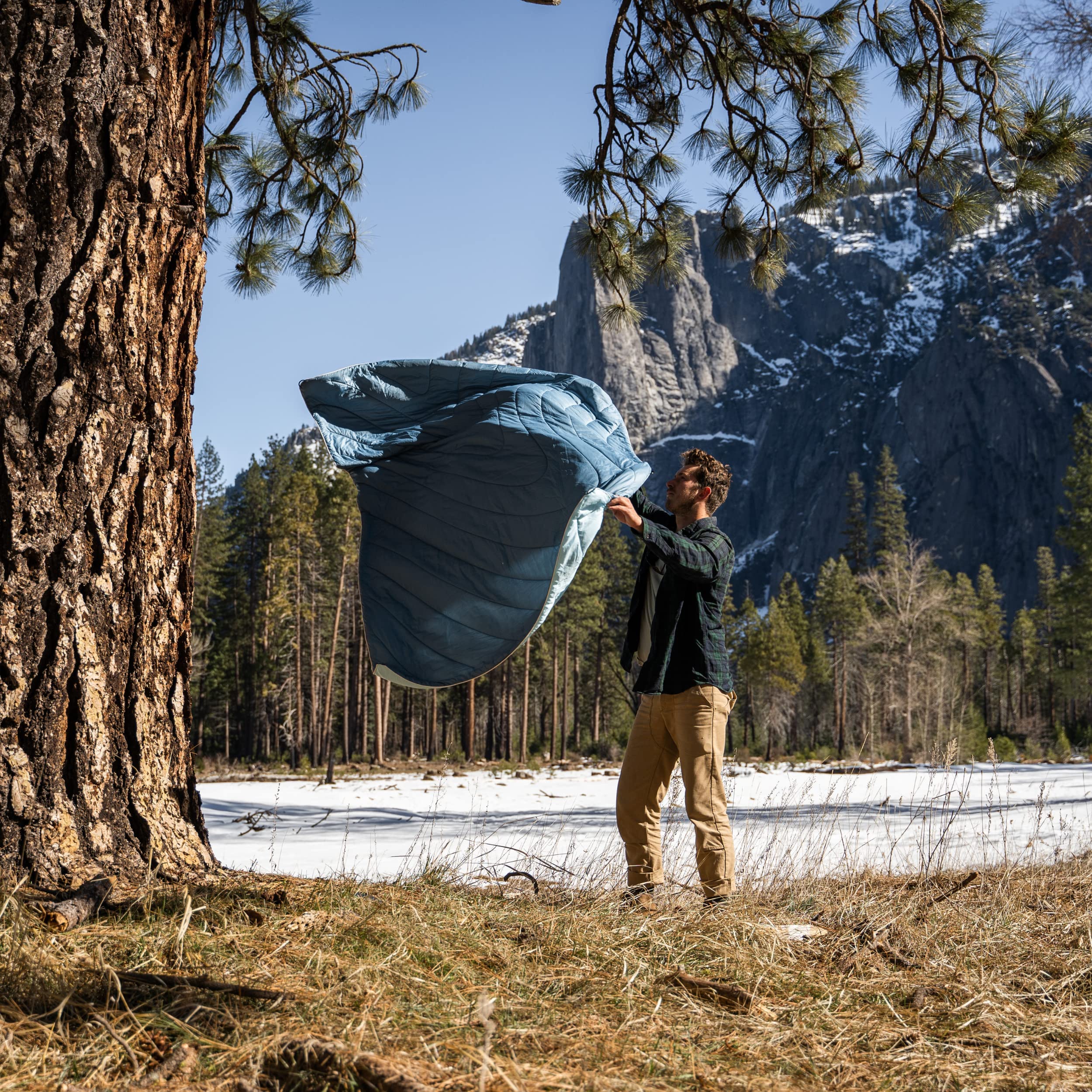 Rumpl The Original Puffy | Printed Outdoor Camping Blanket for Traveling,  Picnics, Beach Trips, Concerts | 52