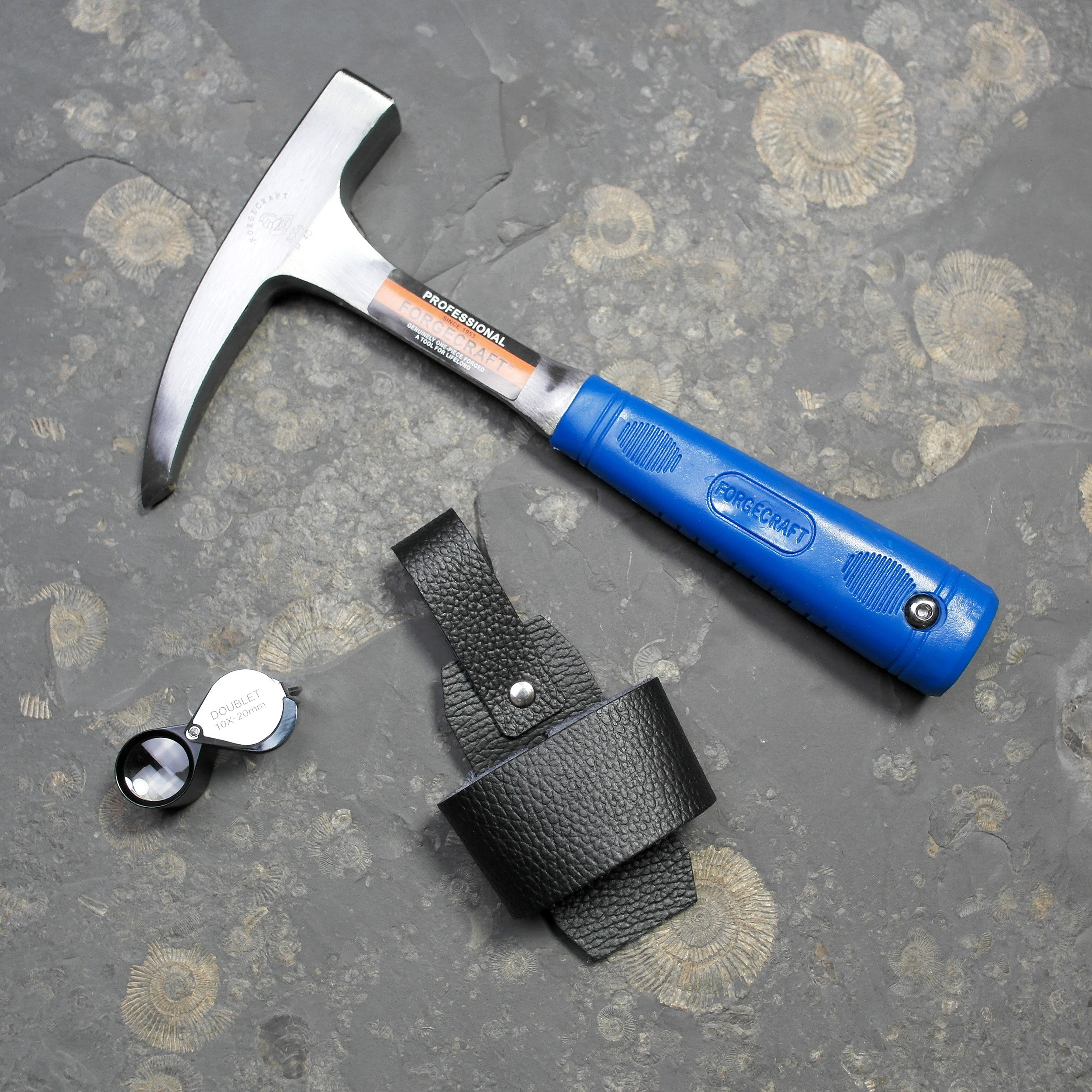 Geologenhammer im Gelände - Paket 6 für z.B. Erstsemester: Pickhammer, Lupe und Hammerhalter …