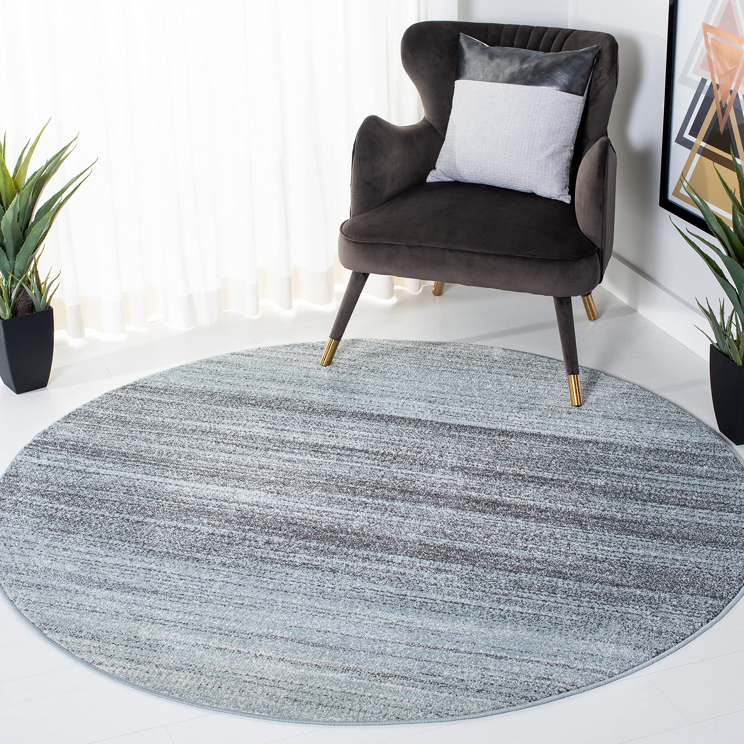 SAFAVIEH Adirondack Collection 6' Round Grey / Light Grey ADR142G Modern Ombre Non-Shedding Dining Room Entryway Foyer Living Room Bedroom Area Rug