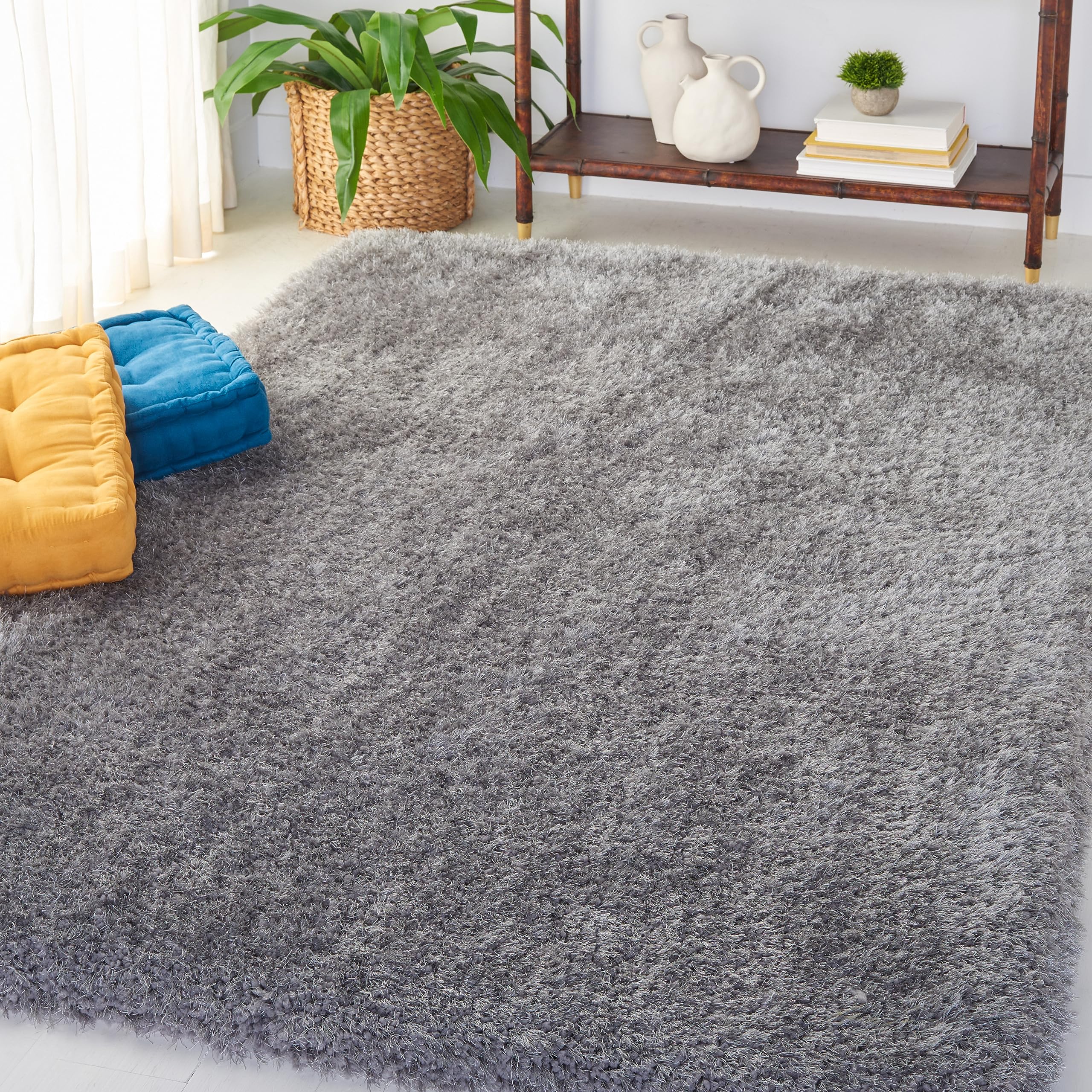 SAFAVIEH Luxe Shag Collection 4' x 6' Grey SGX160C Handmade Glam 3.2-inch Extra Thick Area Rug