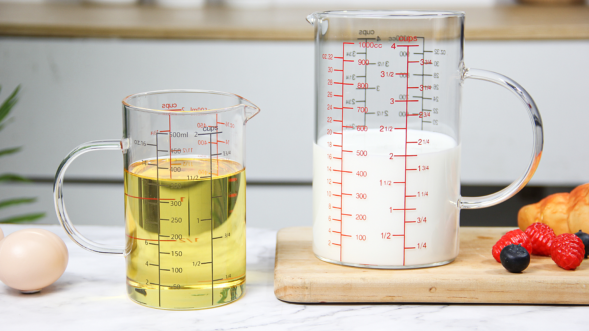 Vaso medidor de vidrio 500 ml con asa y escala doble miniatura 7