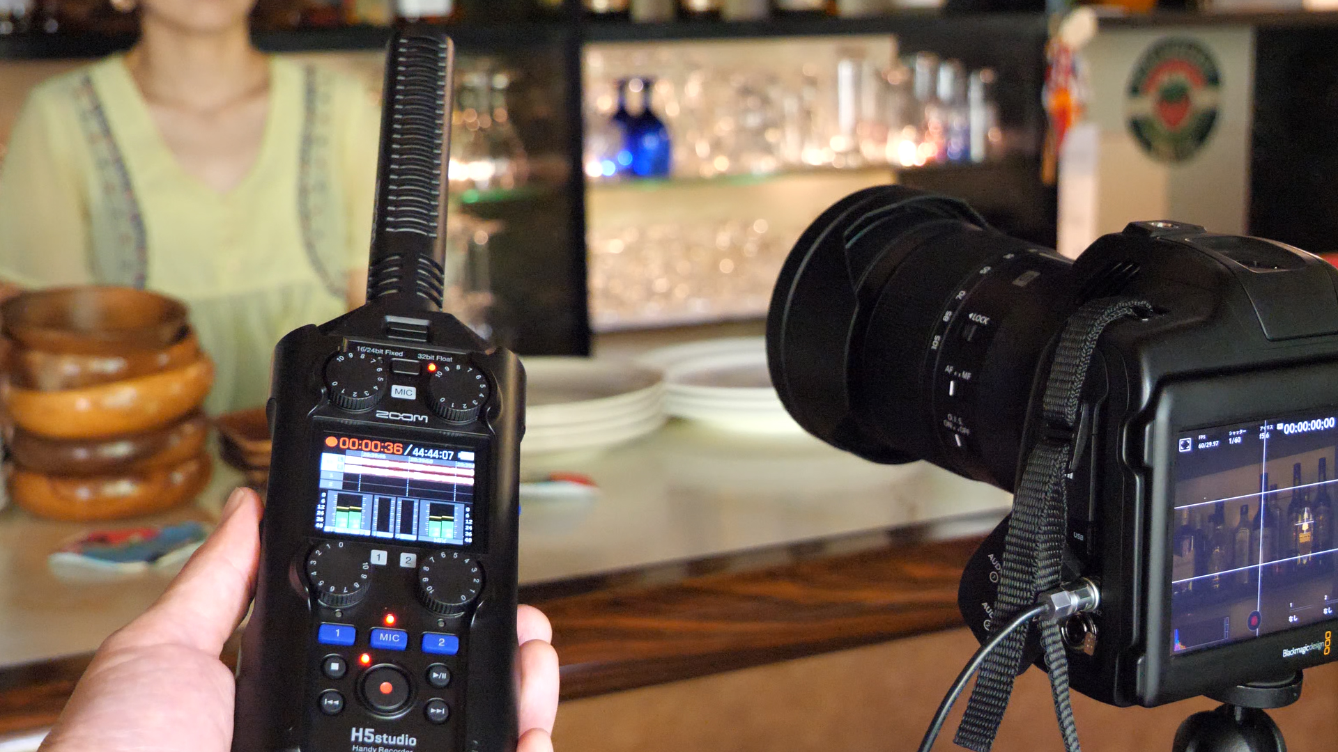 ZOOM H5studio ハンディレコーダー WSU-1付き 保証書付き ズーム(楽器) ZOOM H5 ハンディレコーダー【配送区分A
