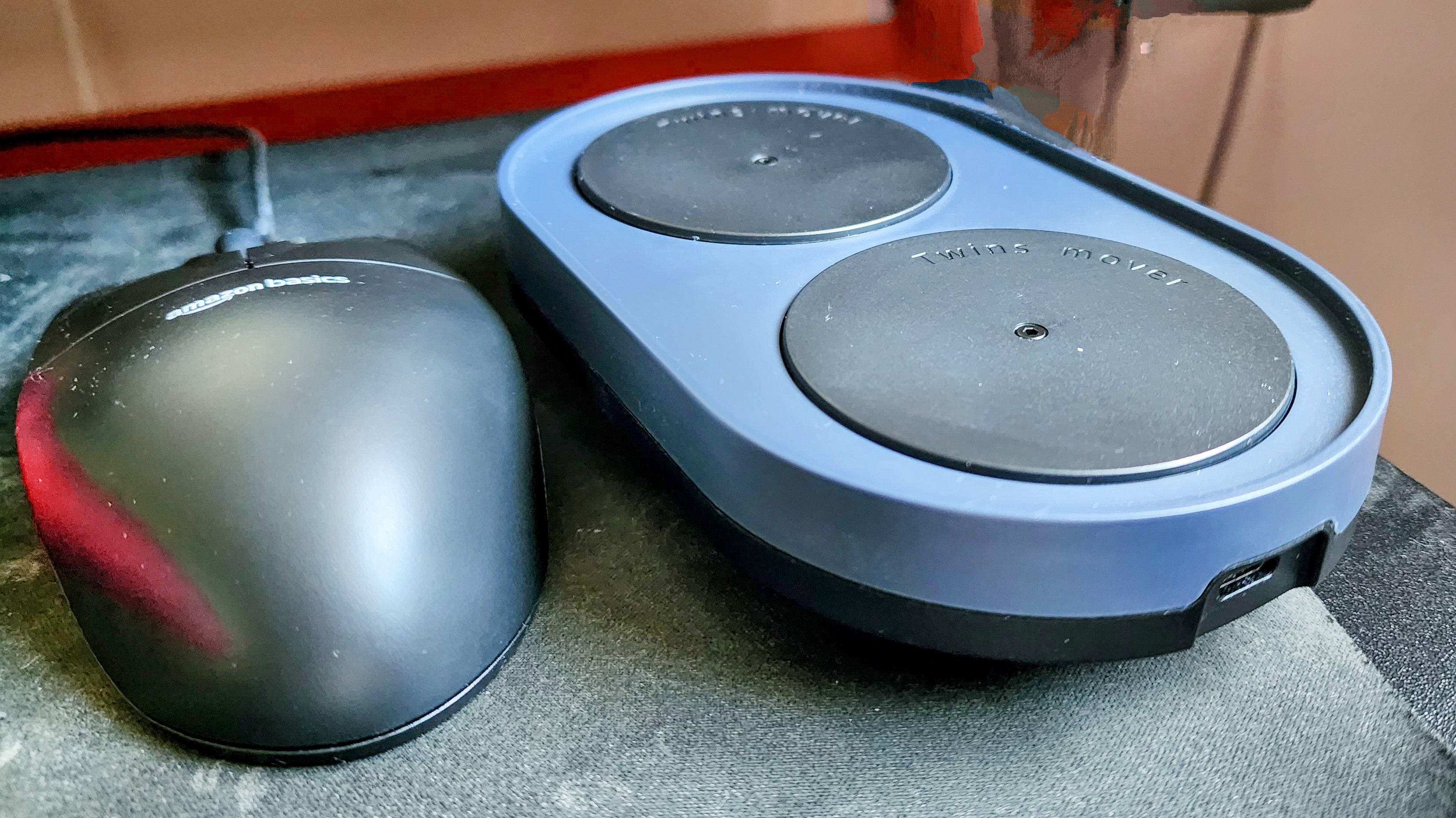 Watch This Silent Dual Turntable Mouse Jiggler Works Great