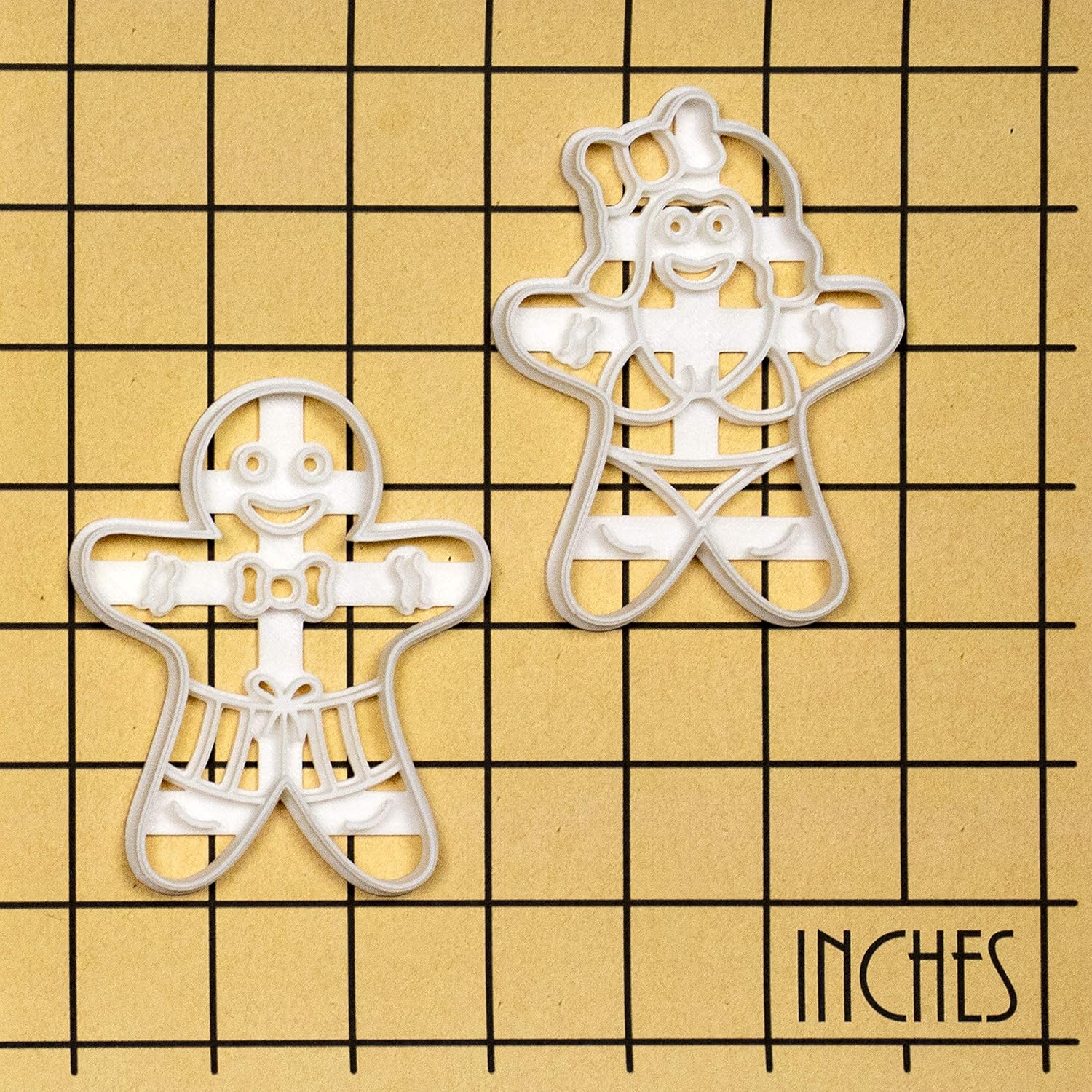 Set of 2 Summer Gingerbread Couple cookie cutters (Designs: Bikini Gingerbread Woman and Summer Shorts Gingerbread Man), 2 pieces - Bakerlogy