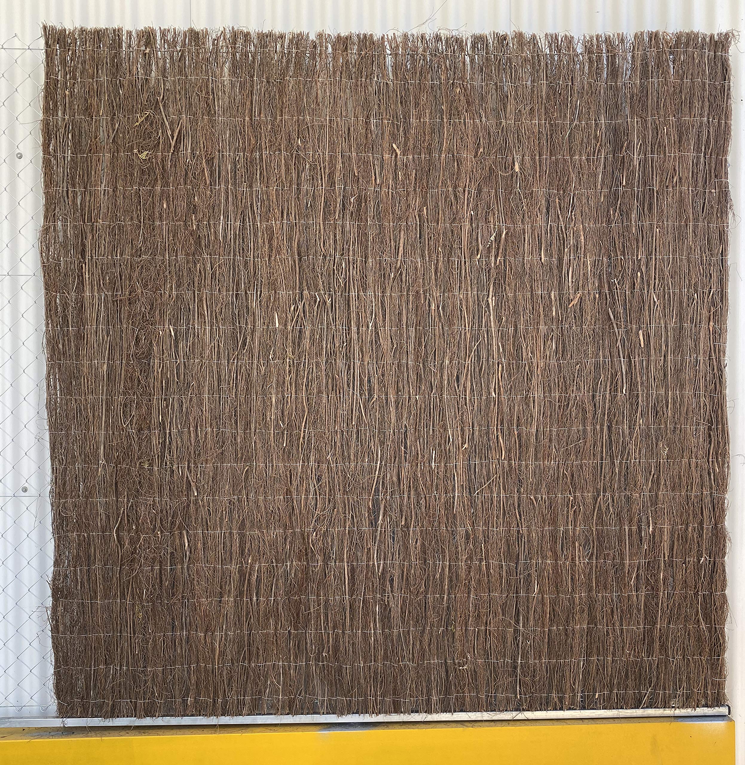 ADO - Rollo Brezo Ecológico Oscuro | Ocultación Total Jardín y Balcón | Duradero y Resistente | 1,5m Altura x 3m Longitud, 2800 g/m2 (1- Brezo)