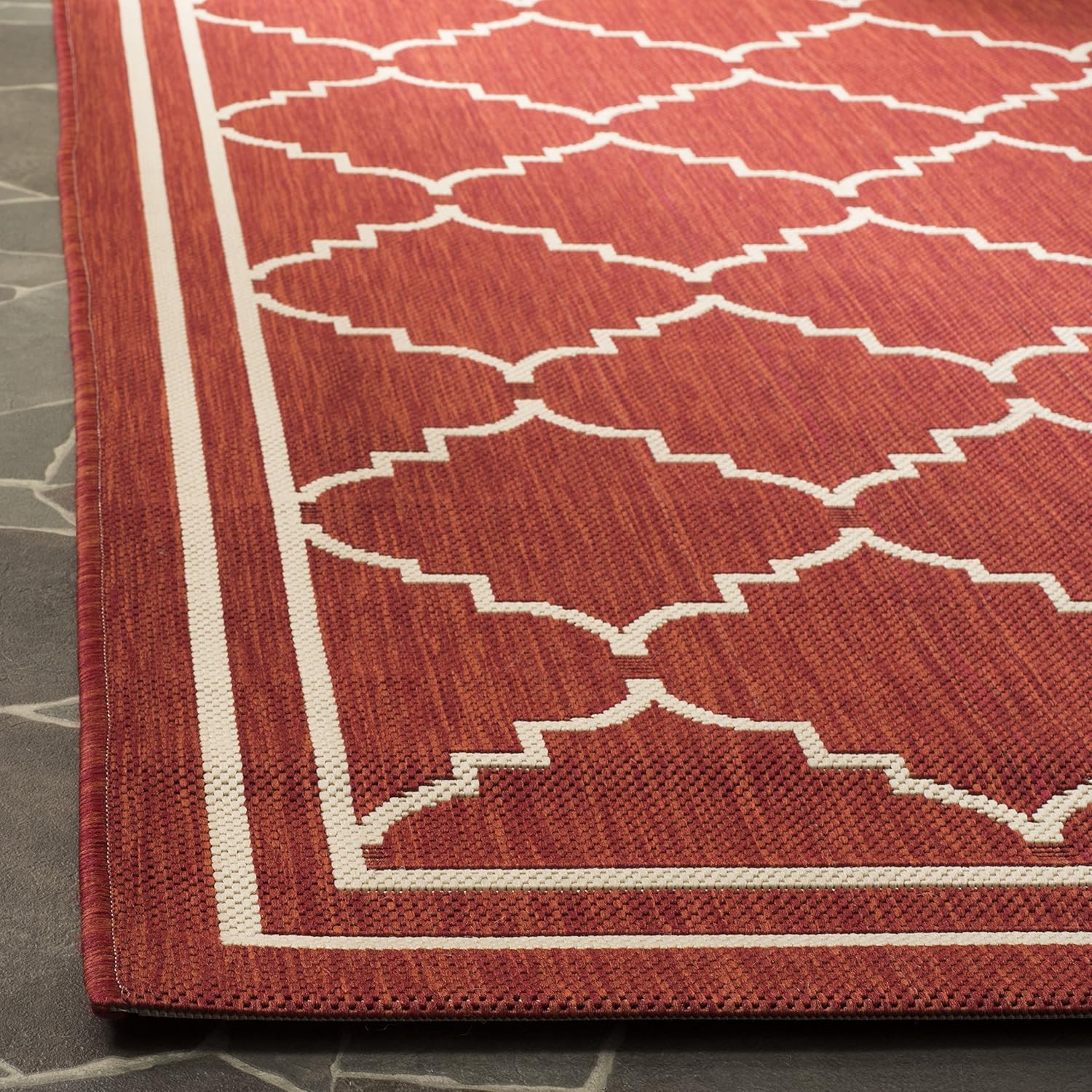 Courtyard 9' x 12' Red and Beige Synthetic Indoor/Outdoor Rug