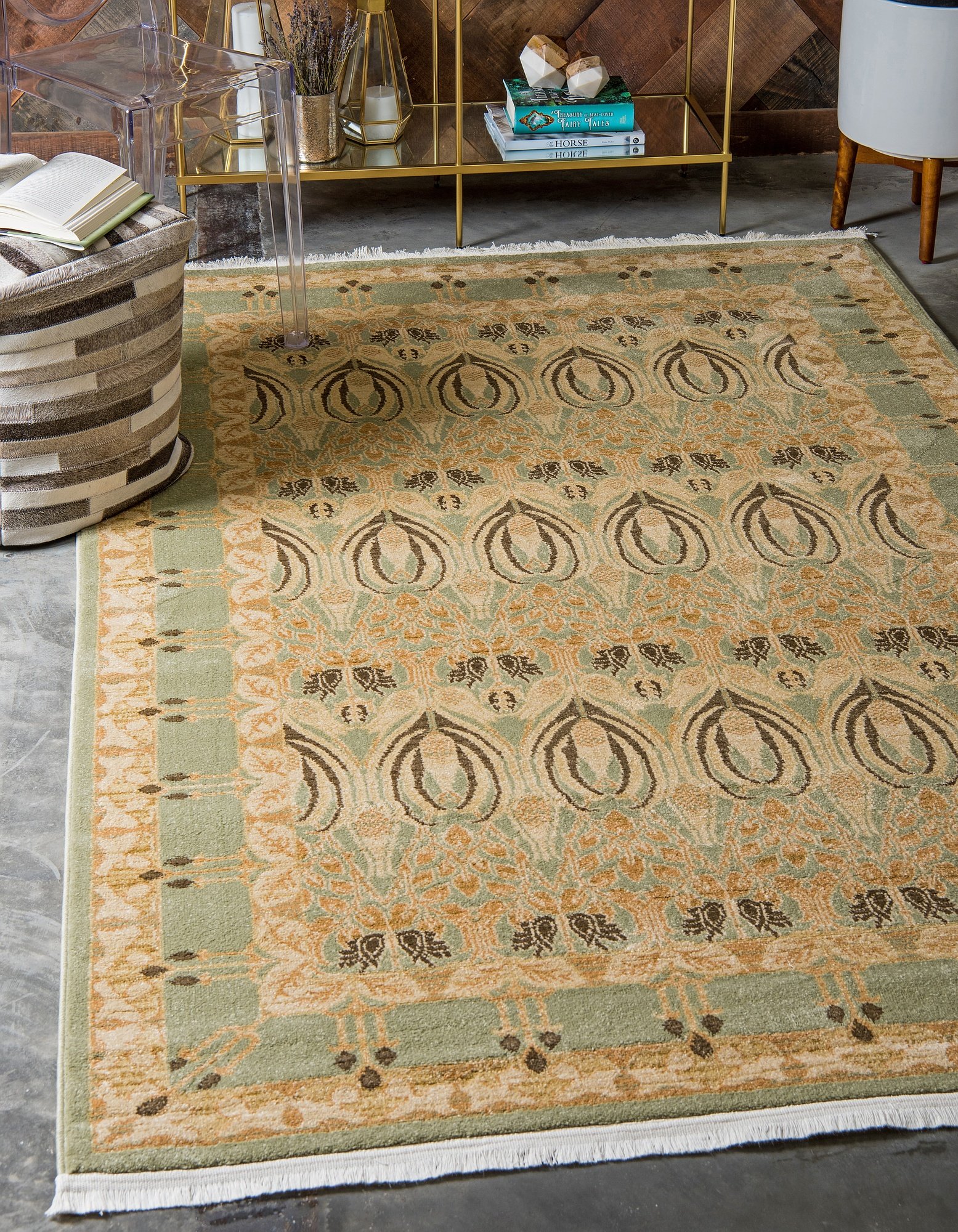 Edinburgh Collection Area Rug - Canmore (5' 1" x 8' Rectangle, Light Green/ Cream)