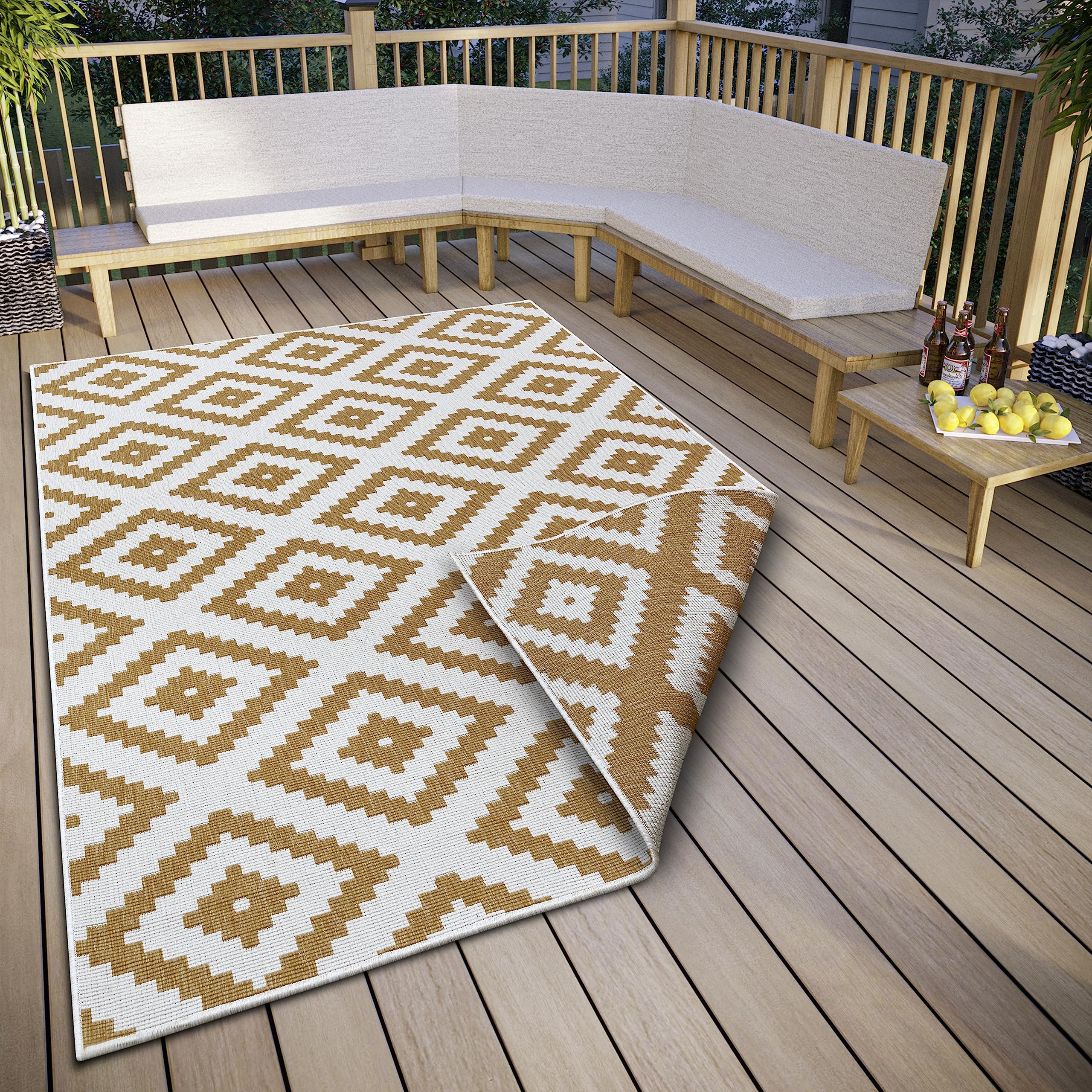 NORTHRUGS Malta - Tappeto reversibile per interni ed esterni, tessuto piatto, design geometrico, certificato Öko-Tex, resistente alle intemperie e ai raggi UV, per balcone, terrazza, giardino, ocra,