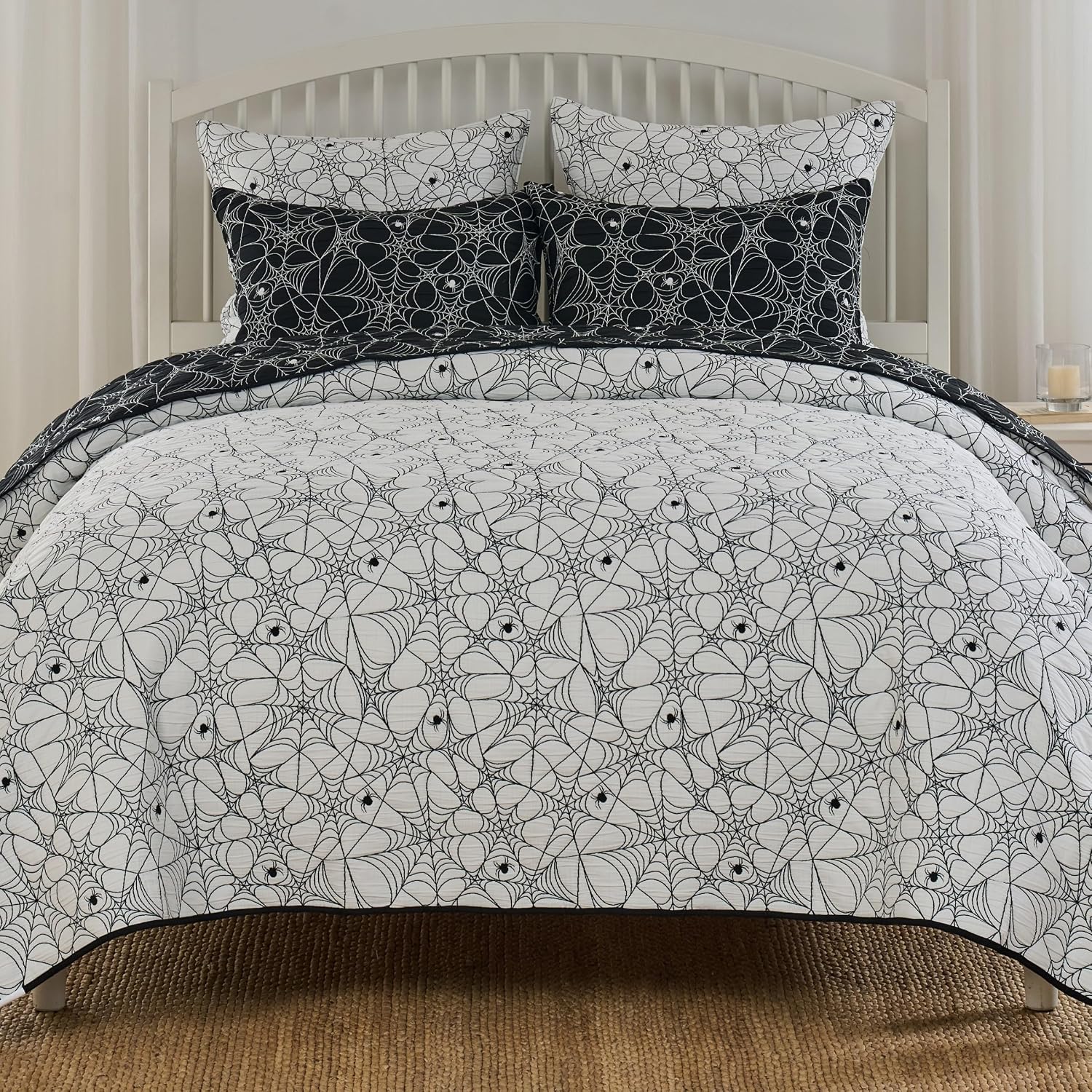 Greenland Home Fashions Novelty Halloween Reversible Coverlet Set, 2-Piece, Twin/Twin XL, Spinderella