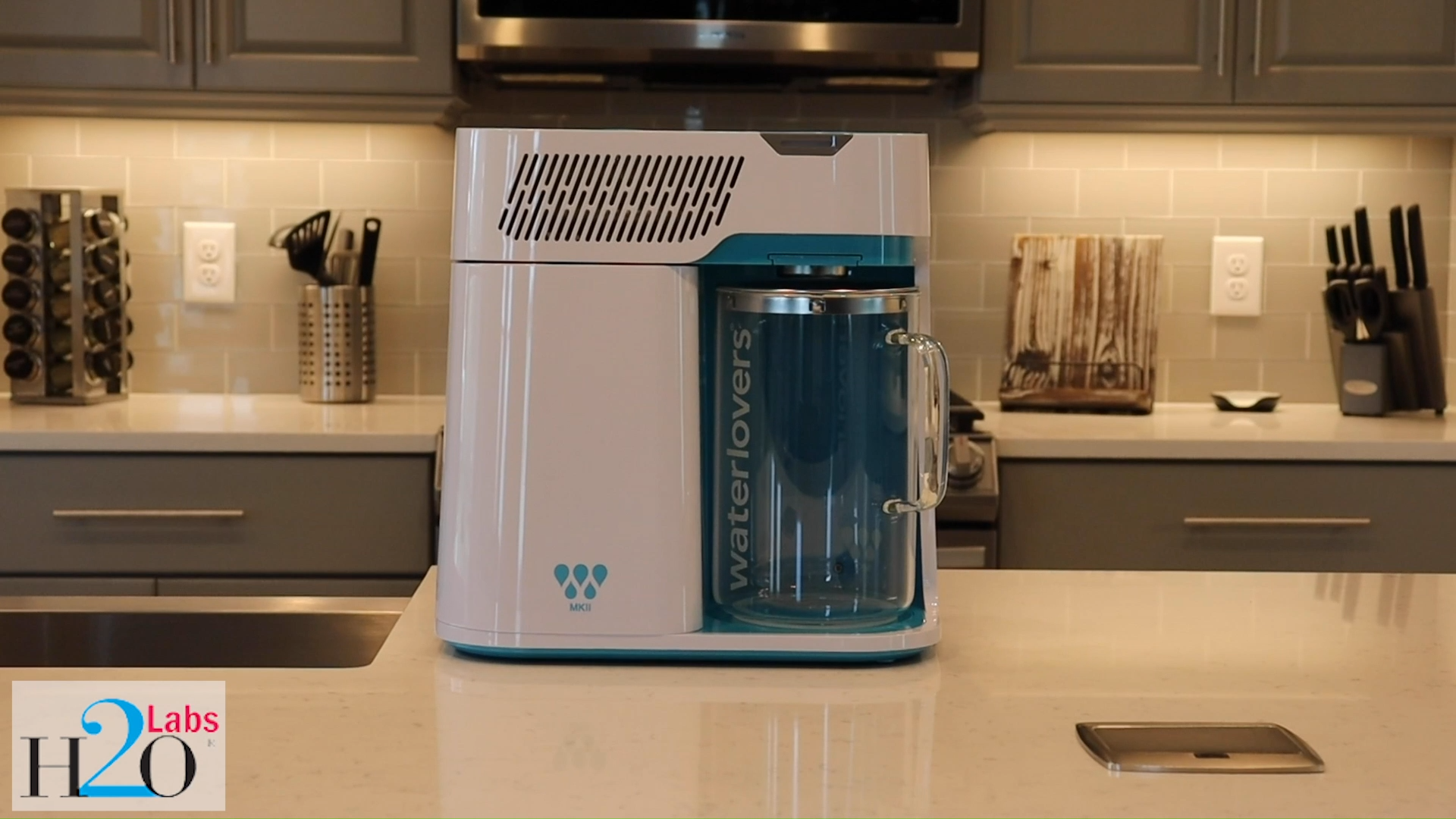 スマートテクノロジー(waterlovers)先進的なデザインの蒸留水器【新品】 Amazon.com: Waterlovers MKIII Countertop Water Distiller for Home