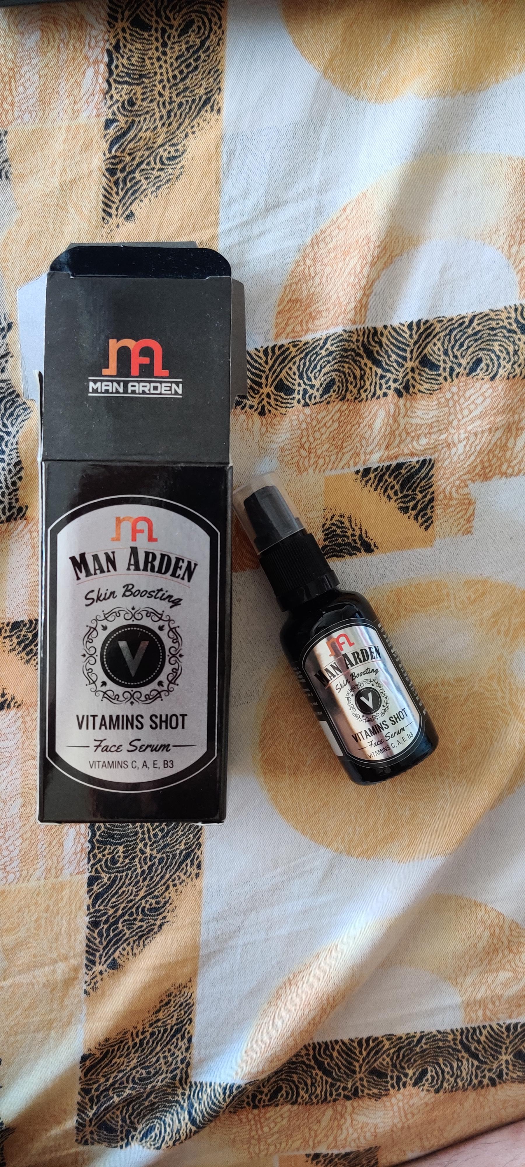 Man Arden Skin Boosting Vitamins Shot Face Serum, 30ml - With Vitamin C, A, E and B3 for Men