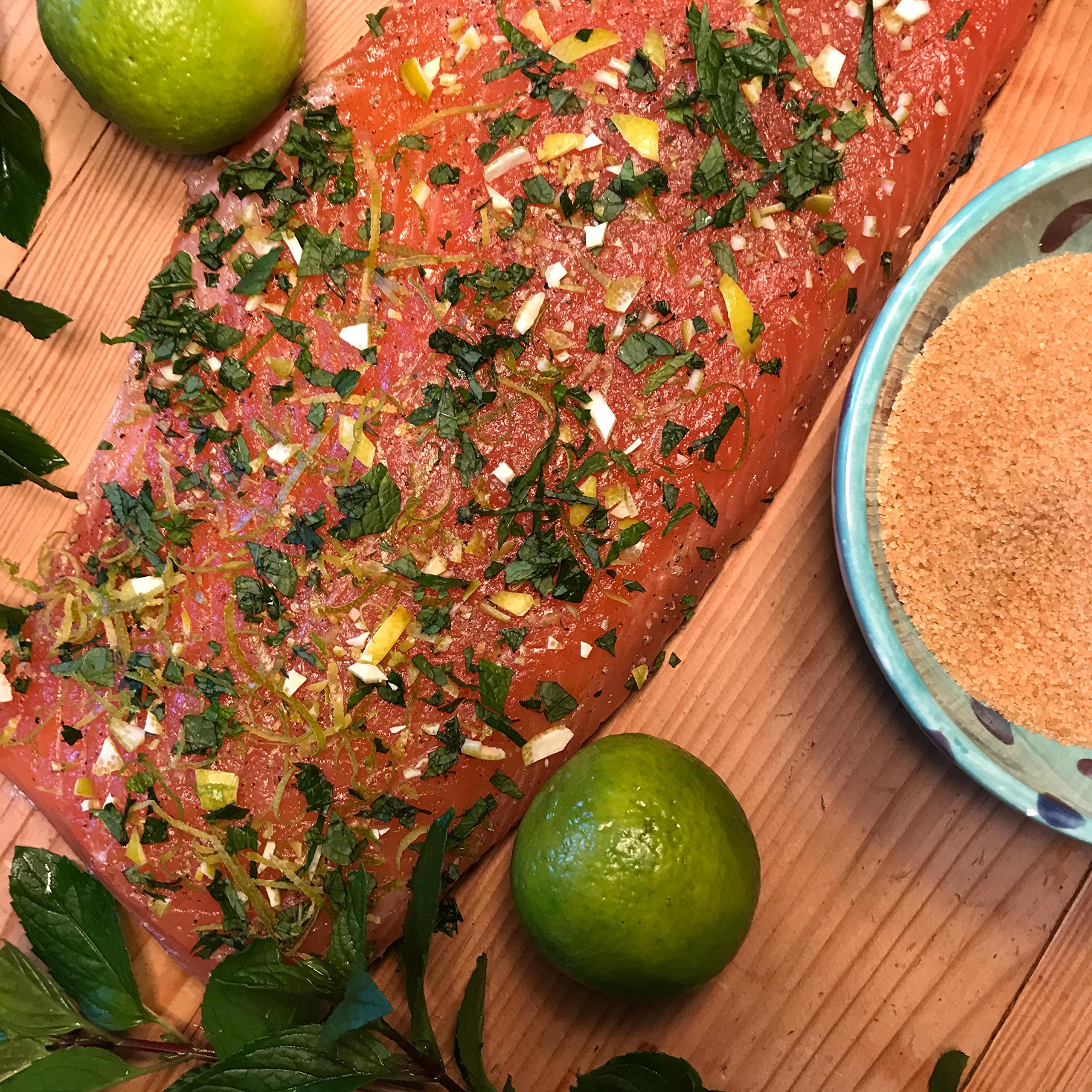 Graved Lachs "Caipirinha" mit Cachaca, Minze und Limonenzesten