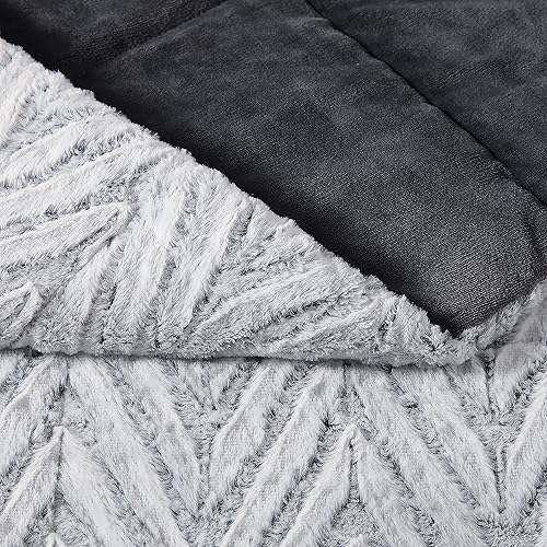 Miniatura 3 de Christian Siriano - Manta de lujo con relleno de piel sintética de cheurón gris (60 x 70 pulgadas) - Caja de regalo incluida - Perfecta para regalar