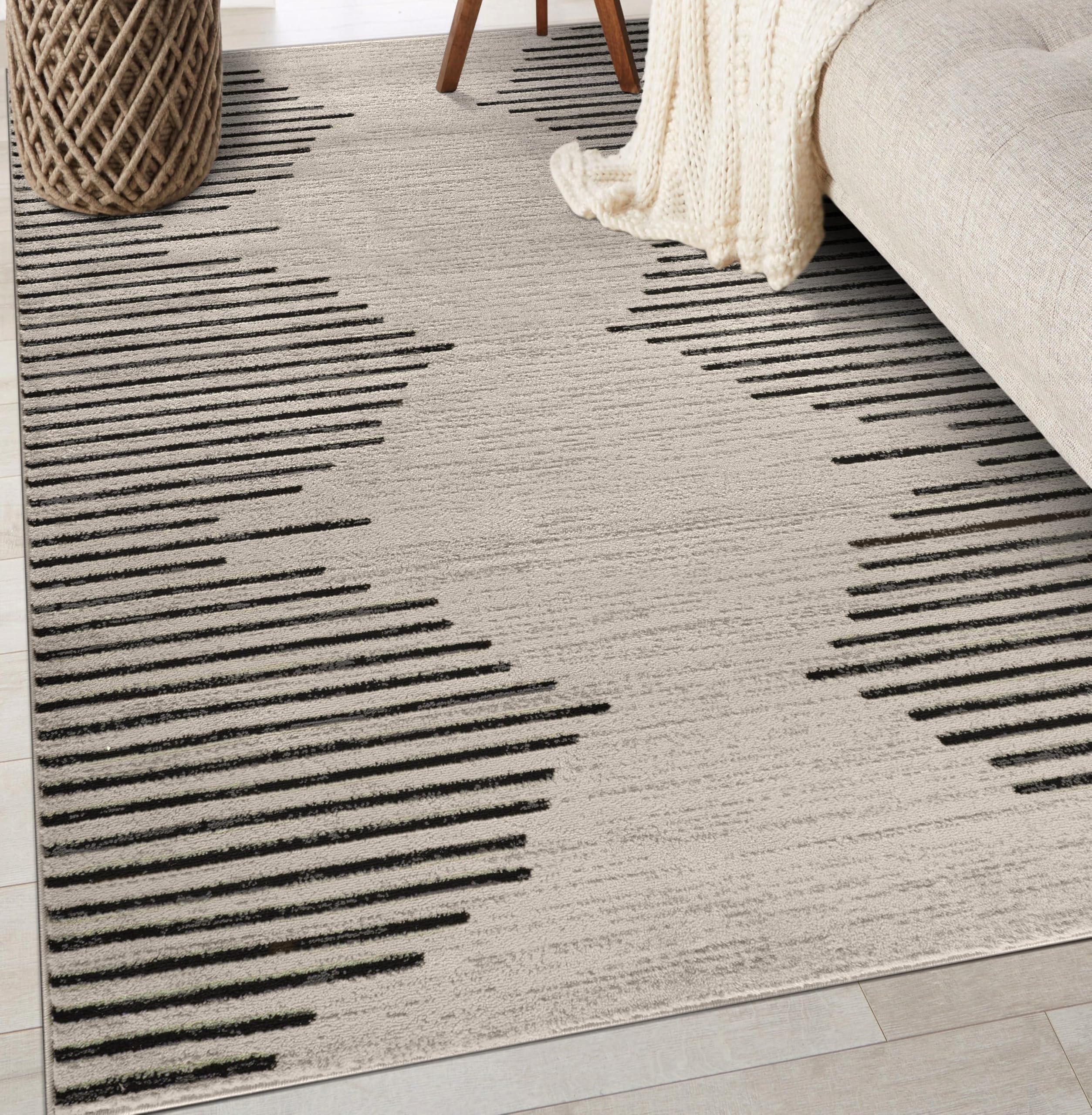 Rugshop Bohemian Stripe Stain Resistant High Traffic Living Room Kitchen Bedroom Dining Home Office Area Rug 4' x 6' Cream