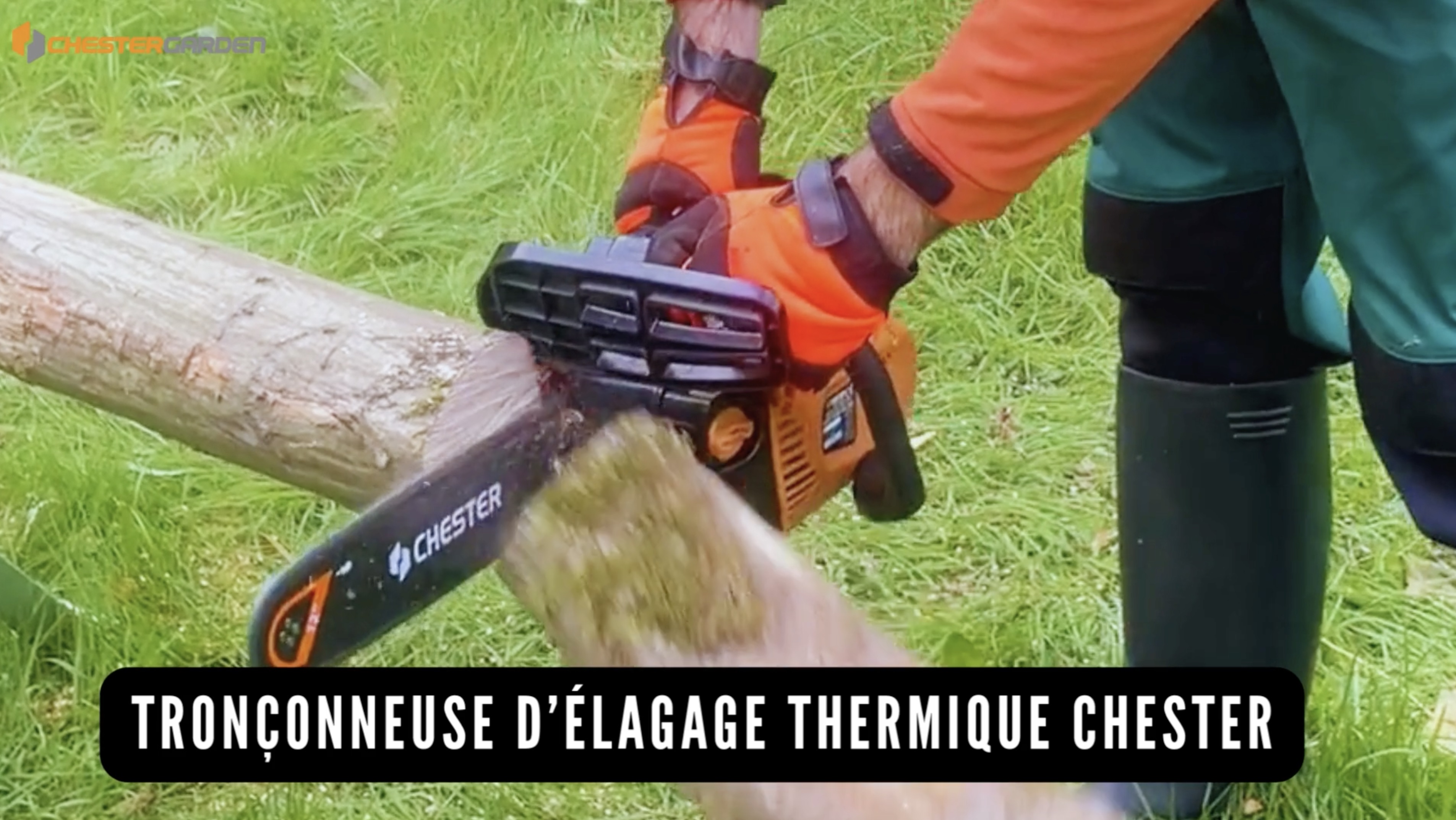 Tronçonneuse Élagage Thermique 25,4 Cm³ – Guide 30 Cm, 2 Chaînes, Démarrage Facile – CHESTER