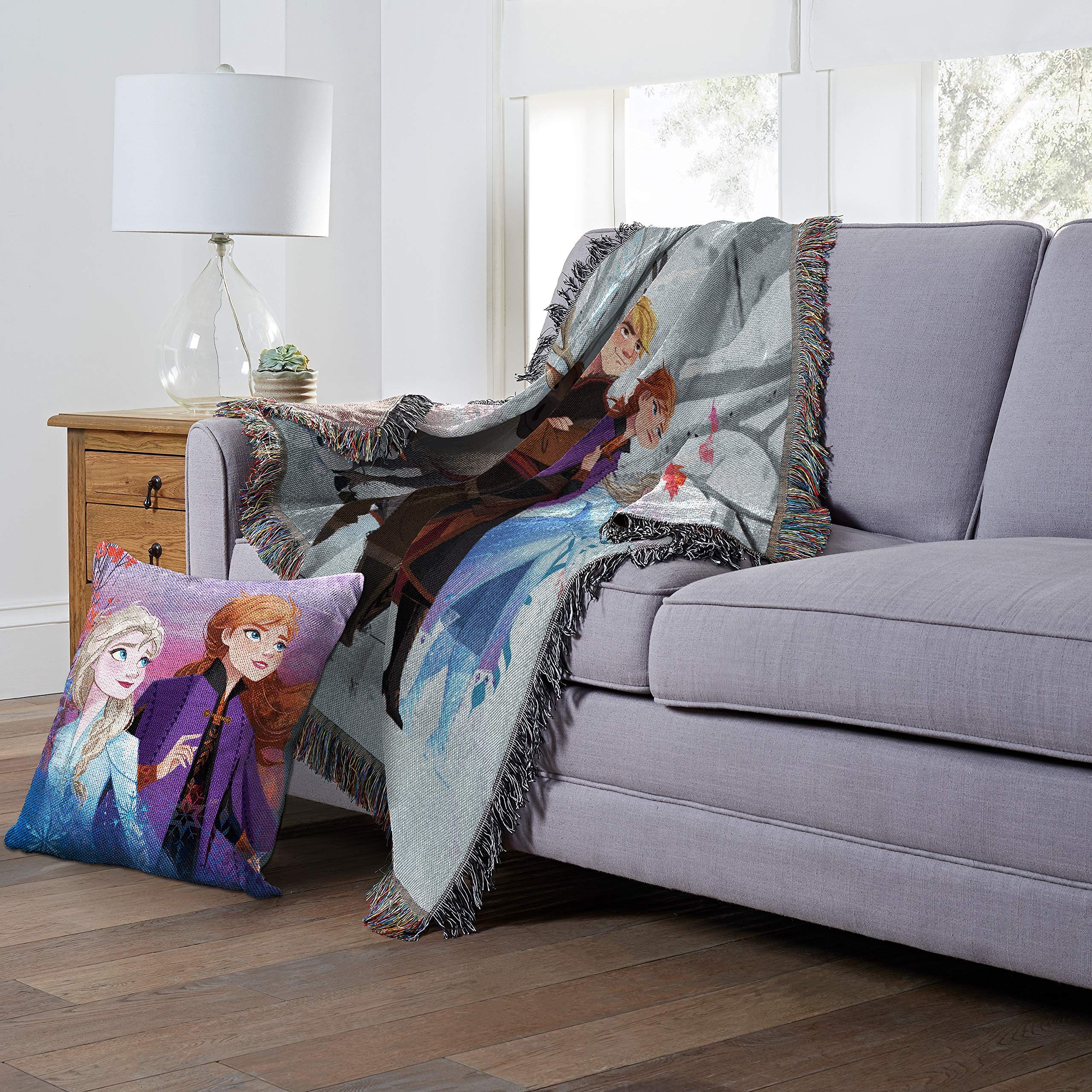 Disney Northwest Frozen Woven Tapestry Throw Blanket, 48
