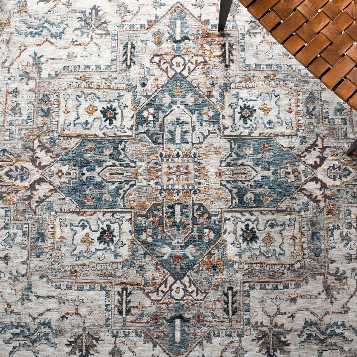 SAFAVIEH Dream Collection Runner Rug - 2' x 8', Ivory & Light Blue, Vintage Oriental Distressed Design, Non-Shedding & Easy Care, Ideal for High Traffic Areas in Living Room, Bedroom (DRM723B)