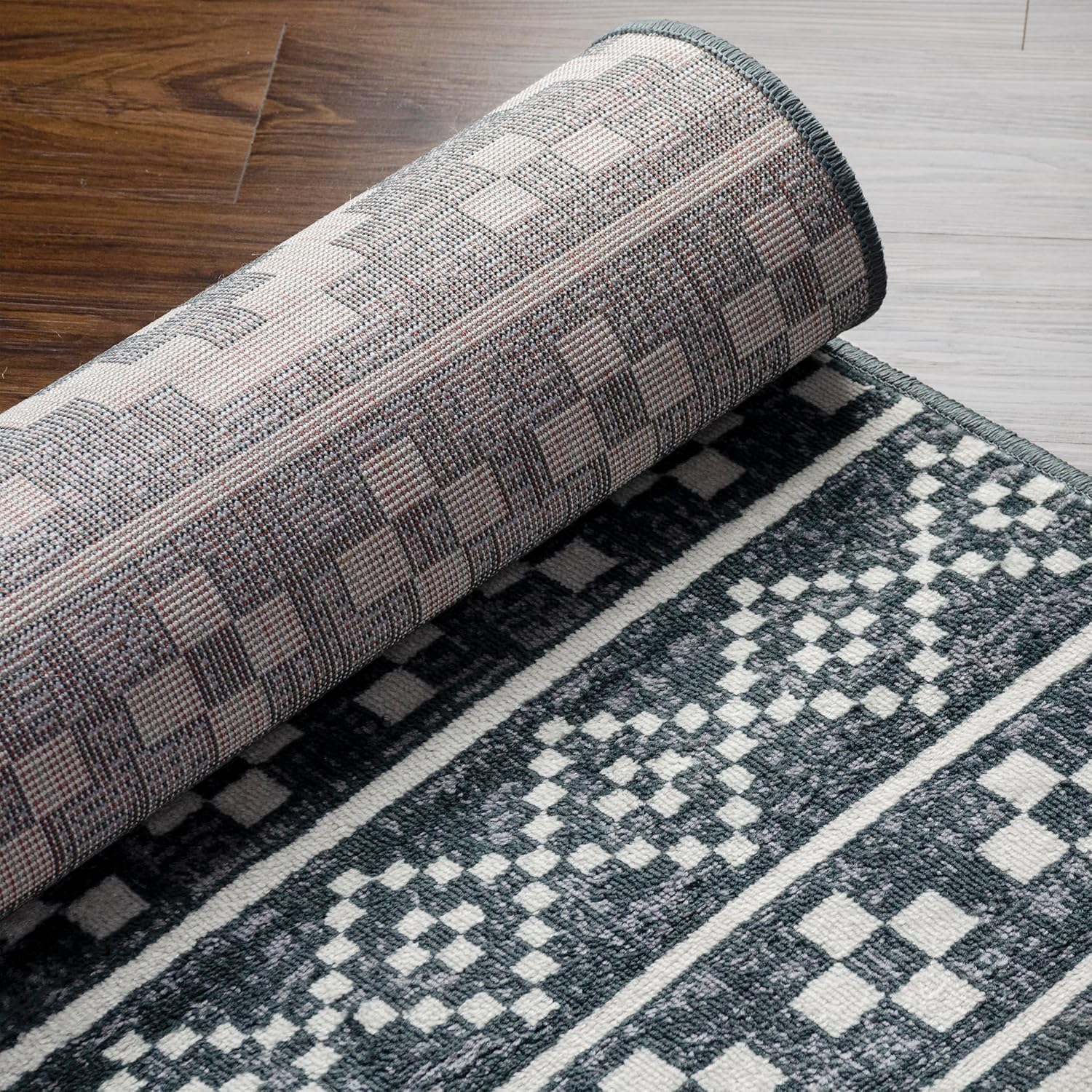 Superior Indoor Area Rug, Jute Backed, Perfect for Entryway, Office, Living/Dining Room, Bedroom, Kitchen, Hardwood Floor, Geometric Decor, Genaine Collection, 2' x 3', Nightfall Blue