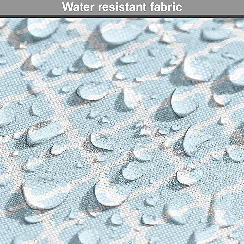 Vista 387 de Lunarable The Yard, tela azul real de The Yard, patrón de cerámica inspirado en el Medio Oriente estilo marroquí, estampado oriental, tela de satén